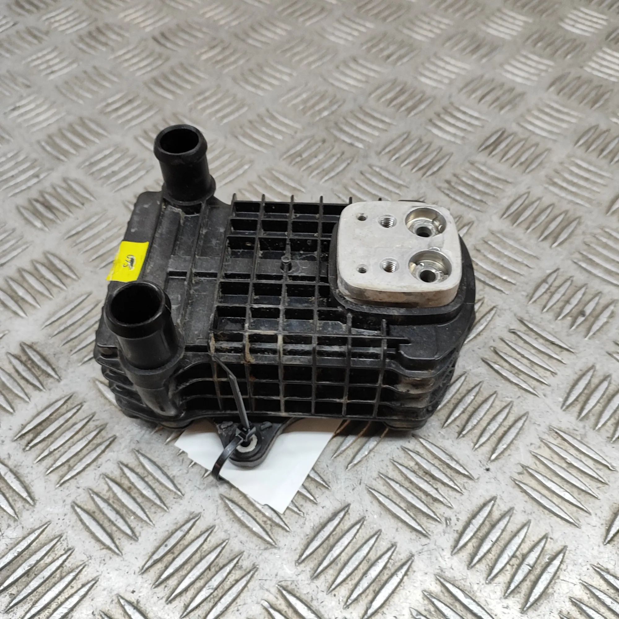 Audi Q4 e-tron Battery Cooling Radiator Battery Cooling Radiator — AUDI Q4 (Sportback F...