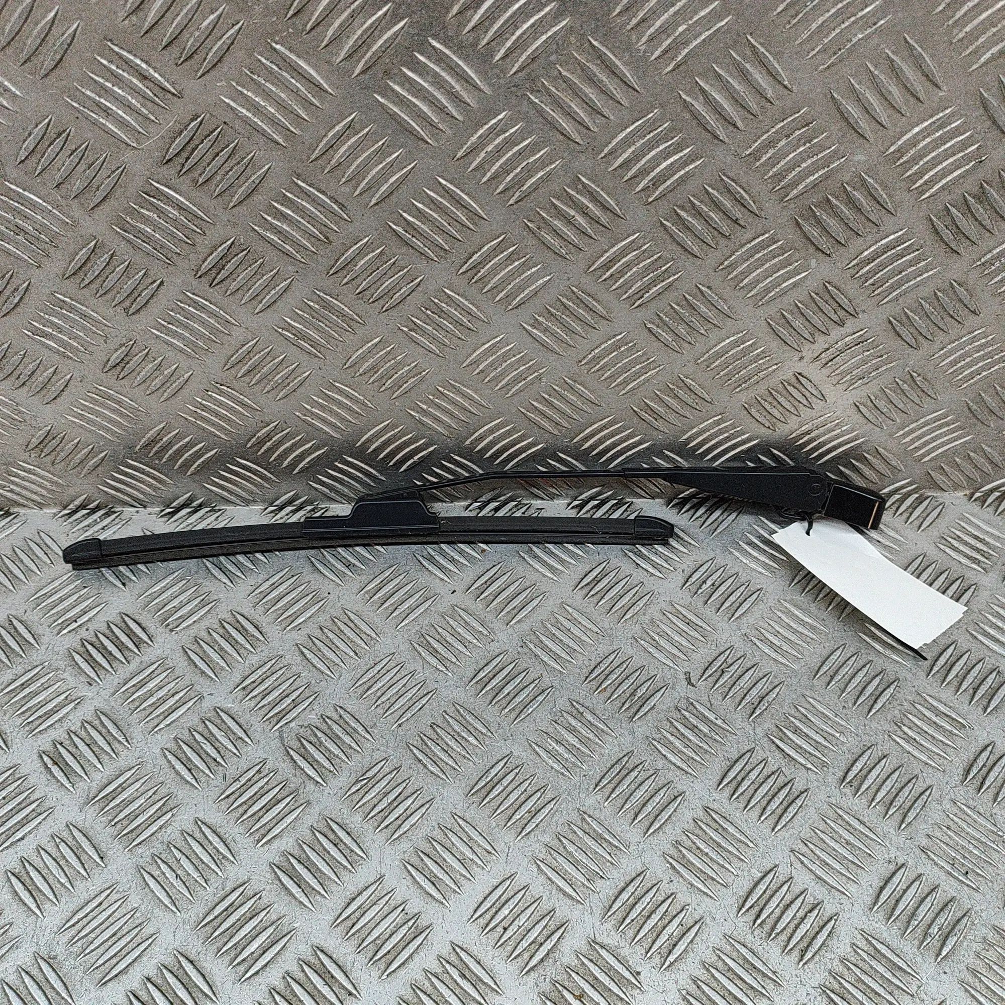 Honda Civic Window wiper arm — rear Window wiper arm — rear — HONDA CIVIC (X Hatchb...