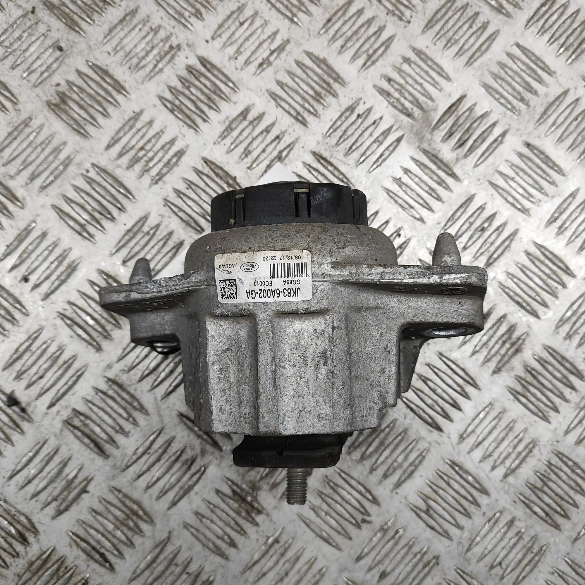 Land Rover Range Rover Velar Right Side Engine Mount Right Side Engine Mount — LAND ROVER RANGE ROVE...