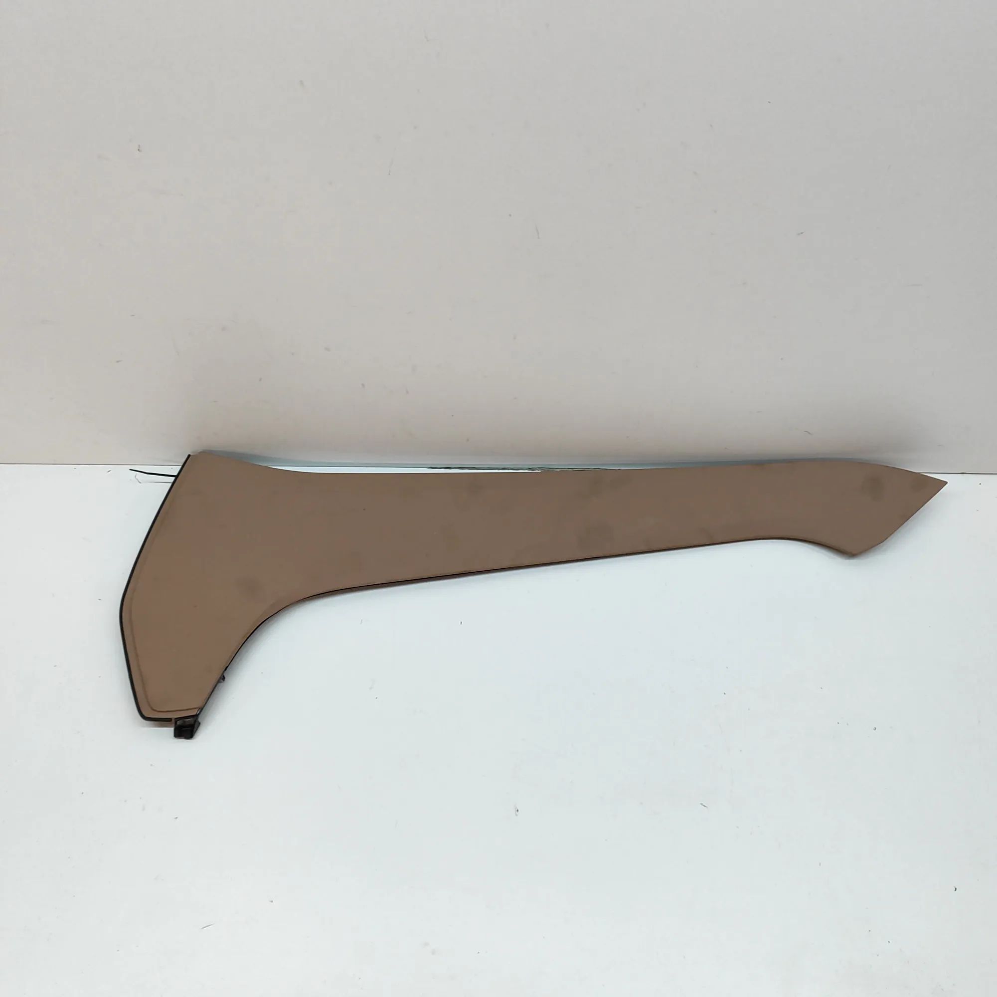 Porsche Cayenne Centre console trim Centre console trim — PORSCHE CAYENNE (9Y0/9Y3)...