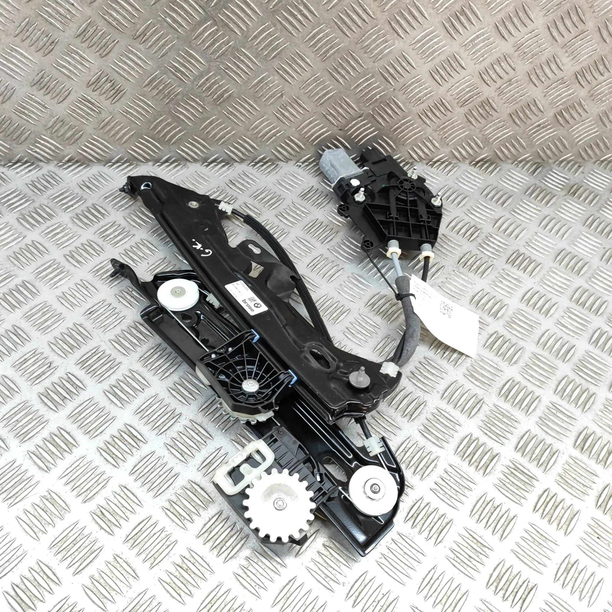 BMW i4 (G26) Rear Left Door Window Regulator Rear Left Door Window Regulator — BMW I4 (G26) ...