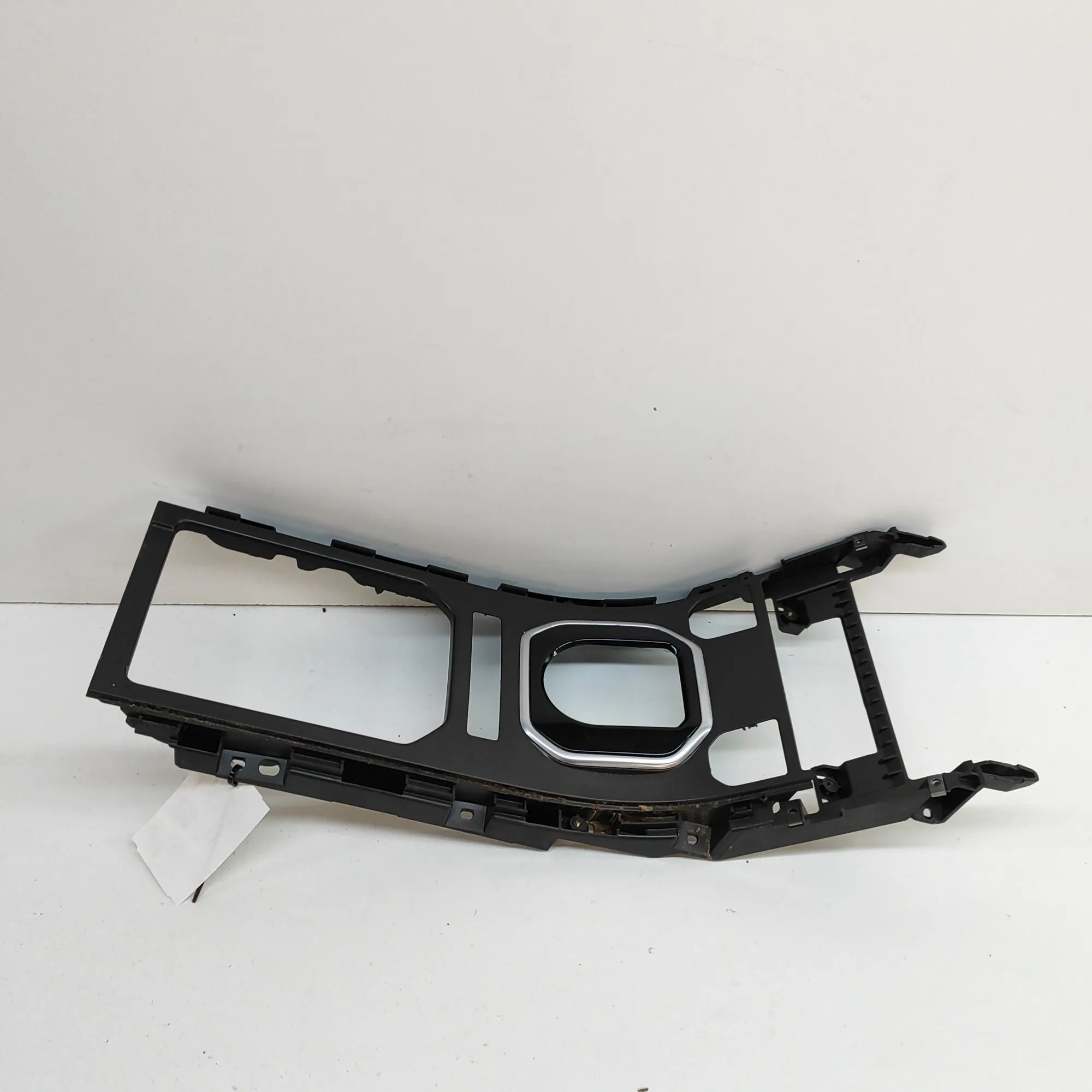 Land Rover Range Rover Evoque Centre console trim Centre console trim — LAND ROVER RANGE ROVER EV...