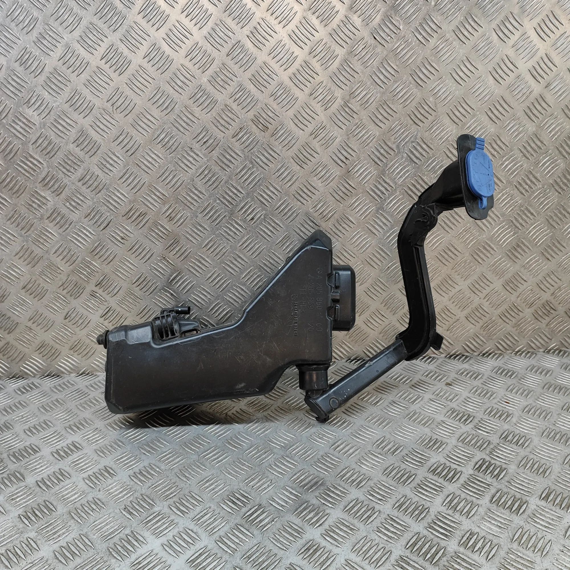 Mercedes-Benz GLC (X253) Window Washer Tank