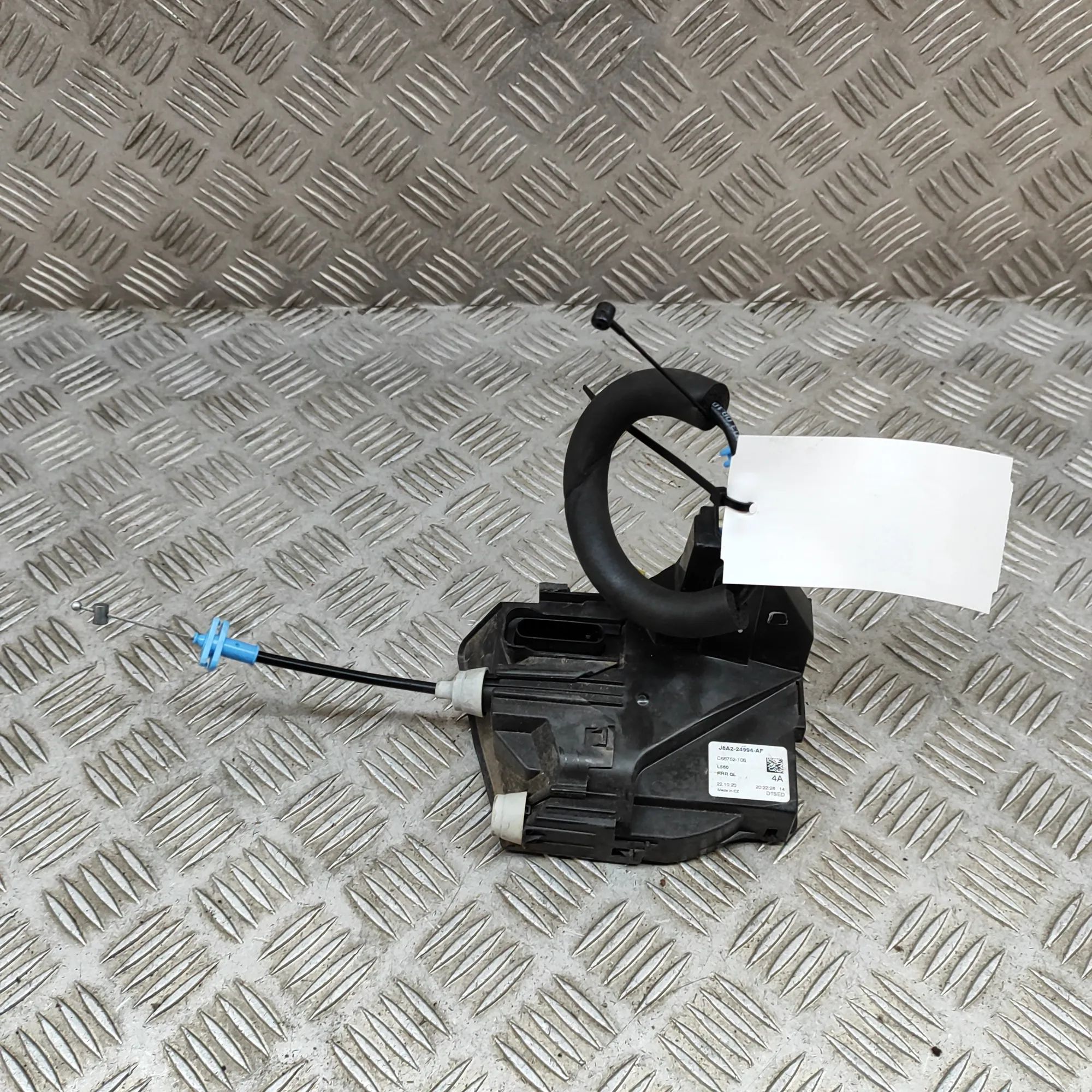 Land Rover Range Rover Velar Door lock — rear right Door lock — rear right — LAND ROVER RANGE ROVER...