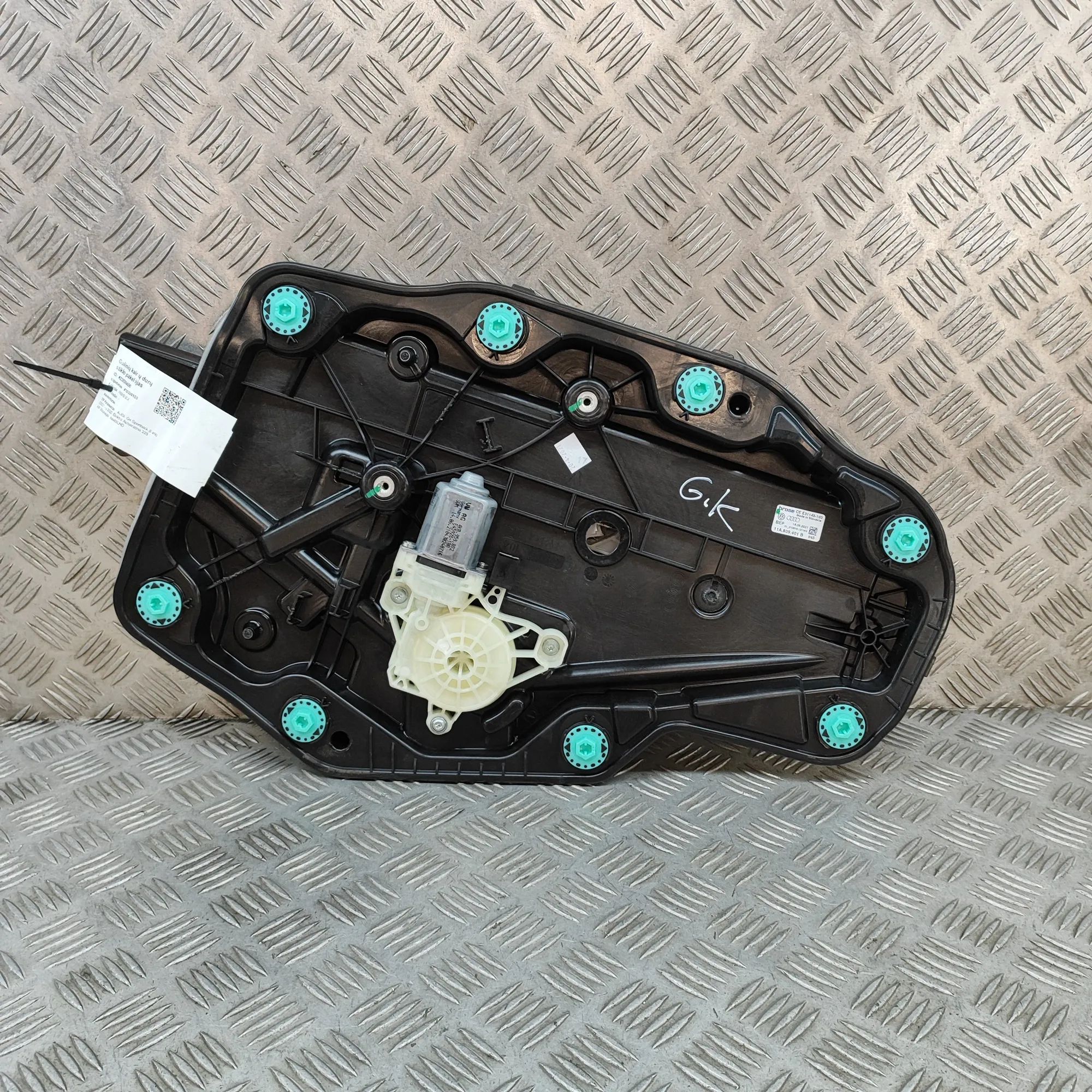 Audi Q4 e-tron Rear Left Door Window Regulator Rear Left Door Window Regulator — AUDI Q4 (Spor...