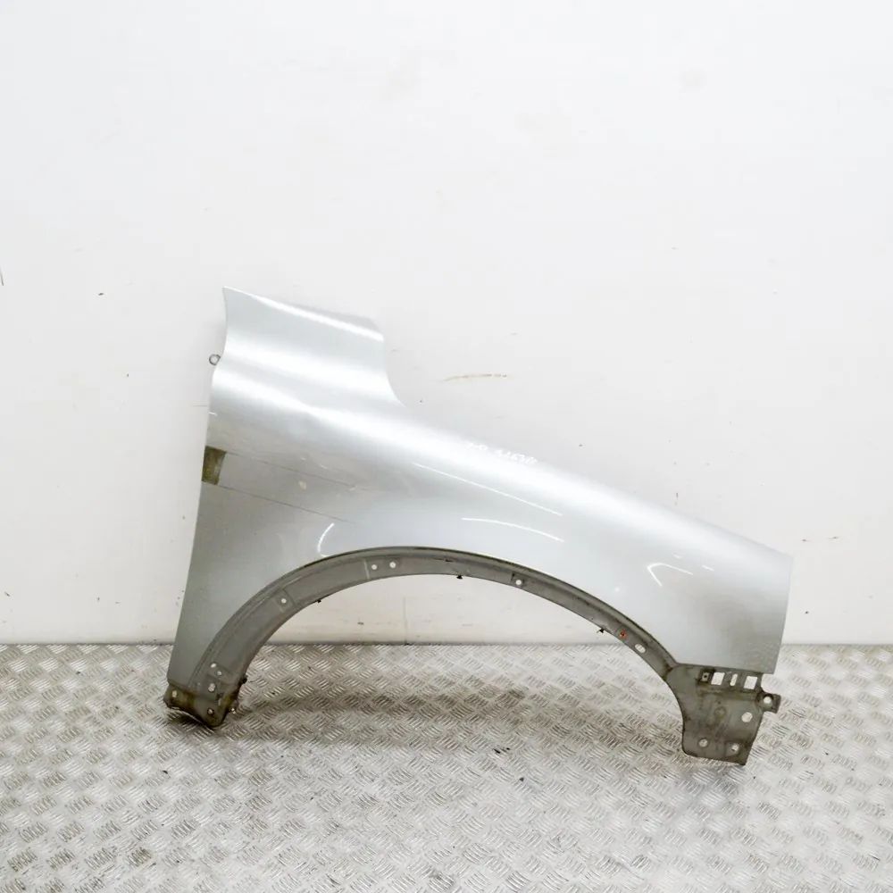 Volvo XC90 Front Right Fender Front Right Fender — VOLVO XC90 (I) (2002-2014)...