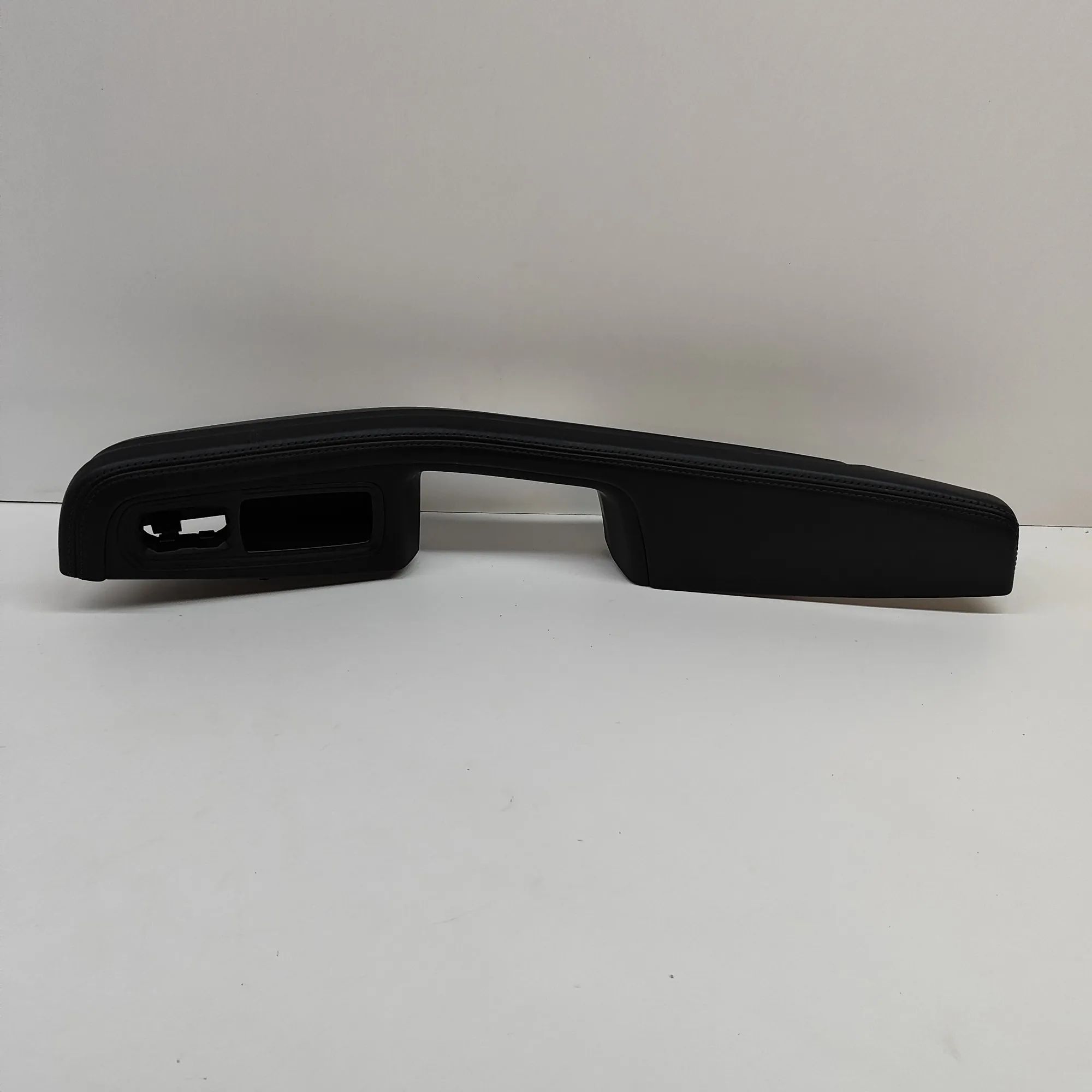 Porsche Macan Door panel trim — front left Door panel trim — front left — PORSCHE MACAN (9...