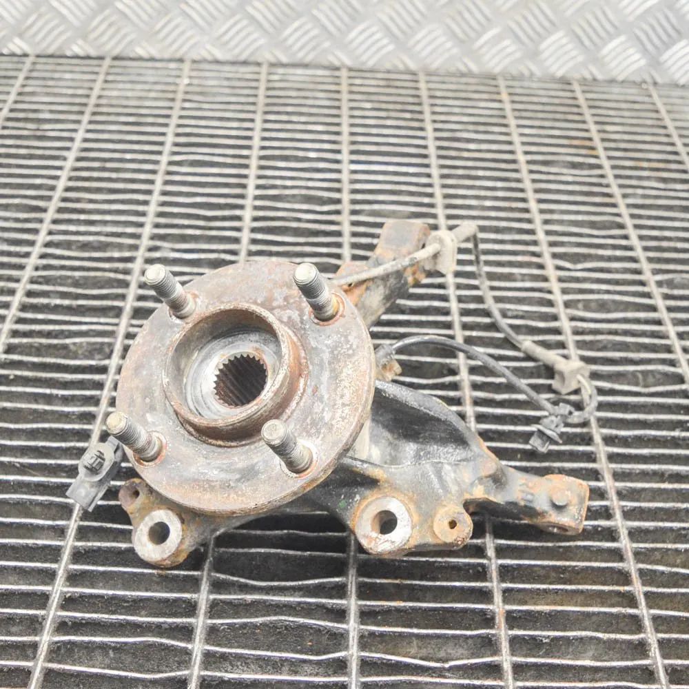 Ford Fiesta Front Right Wheel Hub Front Right Wheel Hub — FORD FIESTA (VI) (2008-...