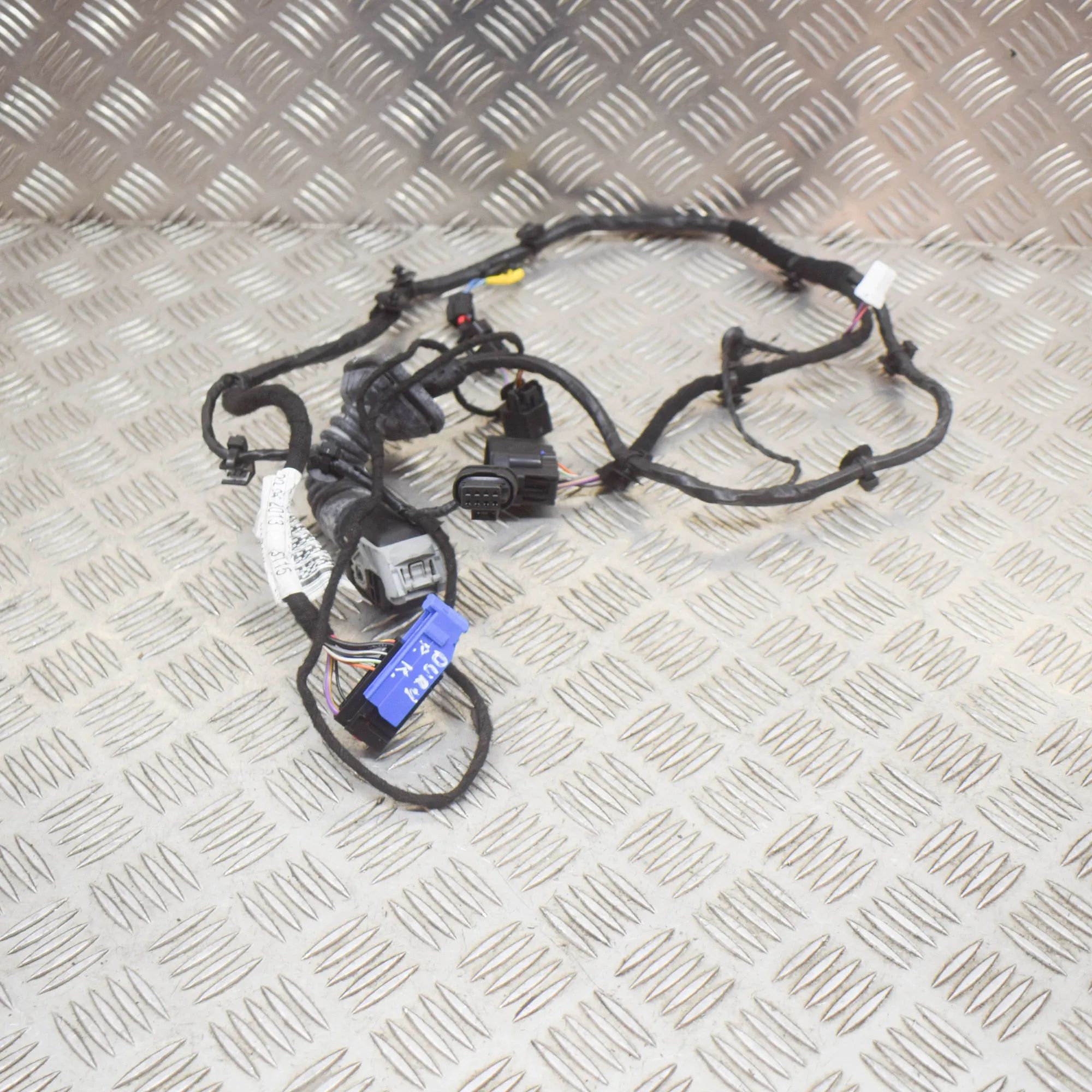Maserati Quattroporte Door wiring — front left Door wiring — front left — MASERATI QUATTROPORT...