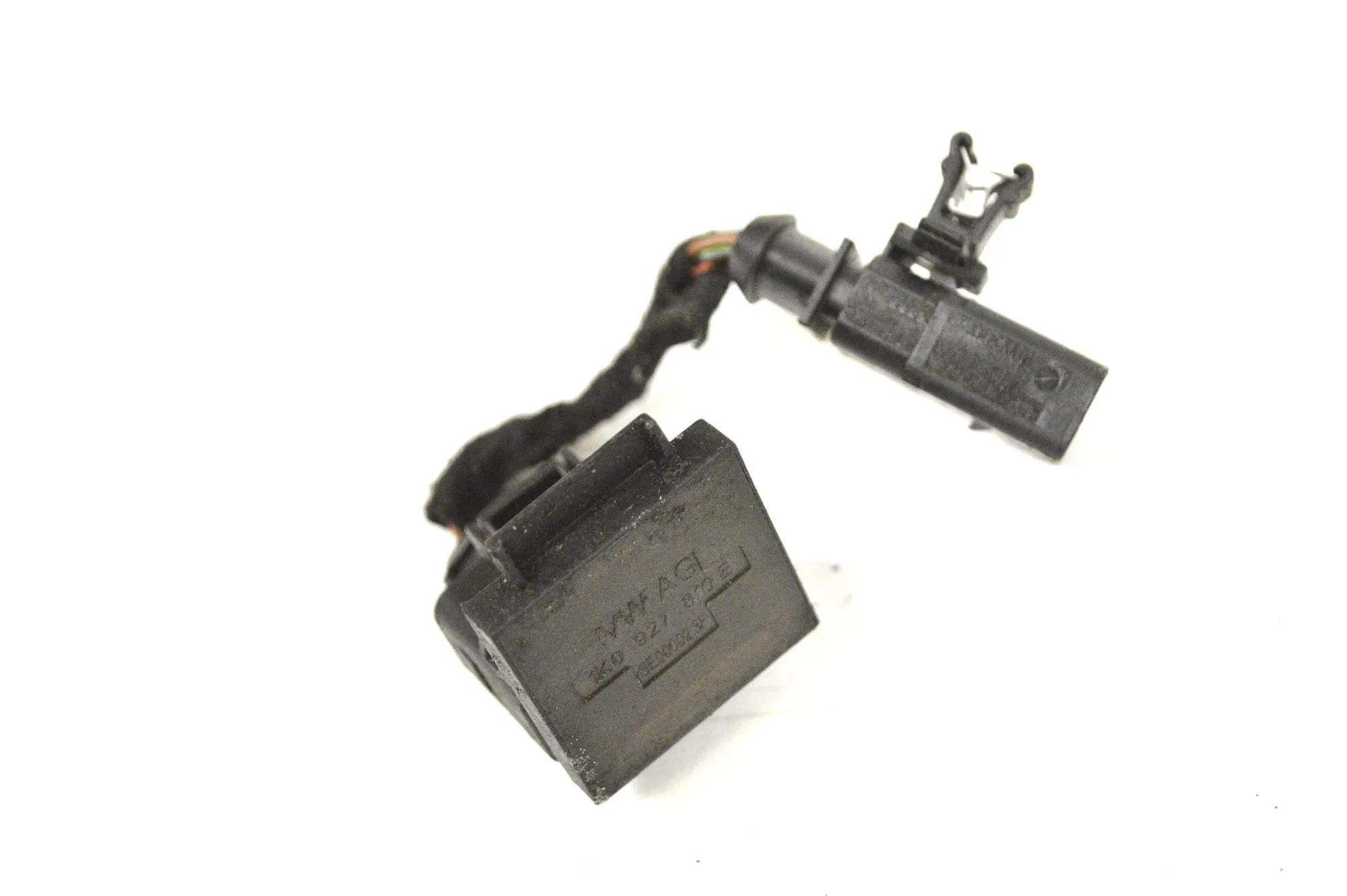 Audi R8 Датчик педали сцепления Clutch pedal sensor — AUDI R8 (422, 423) (2007-...