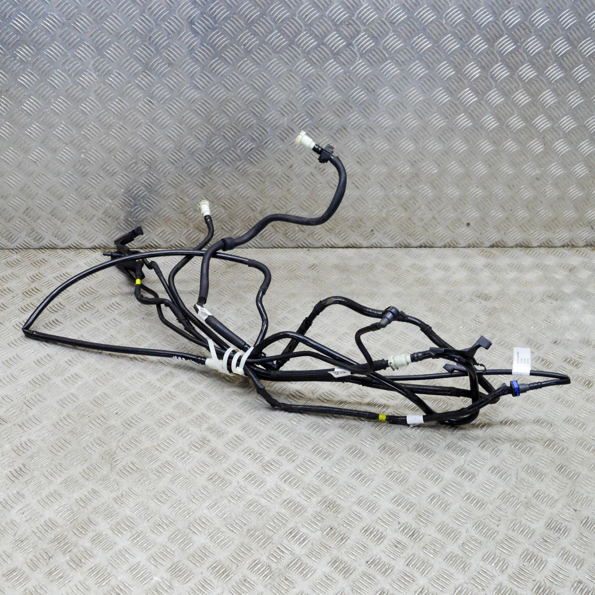 Maserati Levante Fuel pipe Fuel pipe — MASERATI LEVANTE (SUV M161) (2016-....