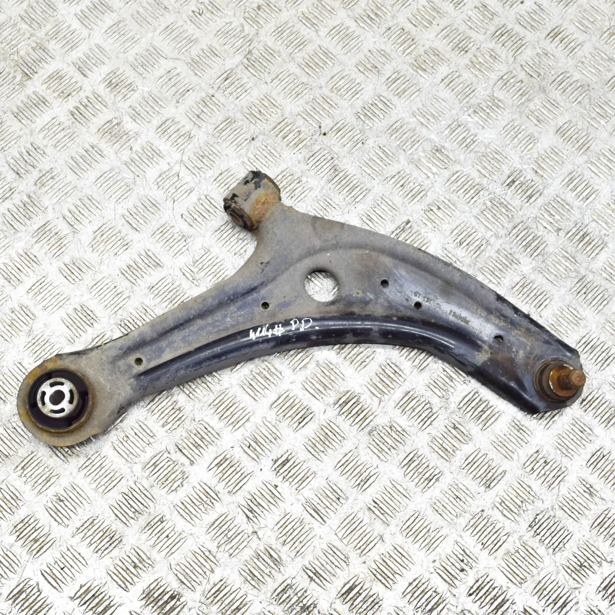 Ford Fiesta Front Right Lower Control Arm Front Right Lower Control Arm — FORD FIESTA (VI...