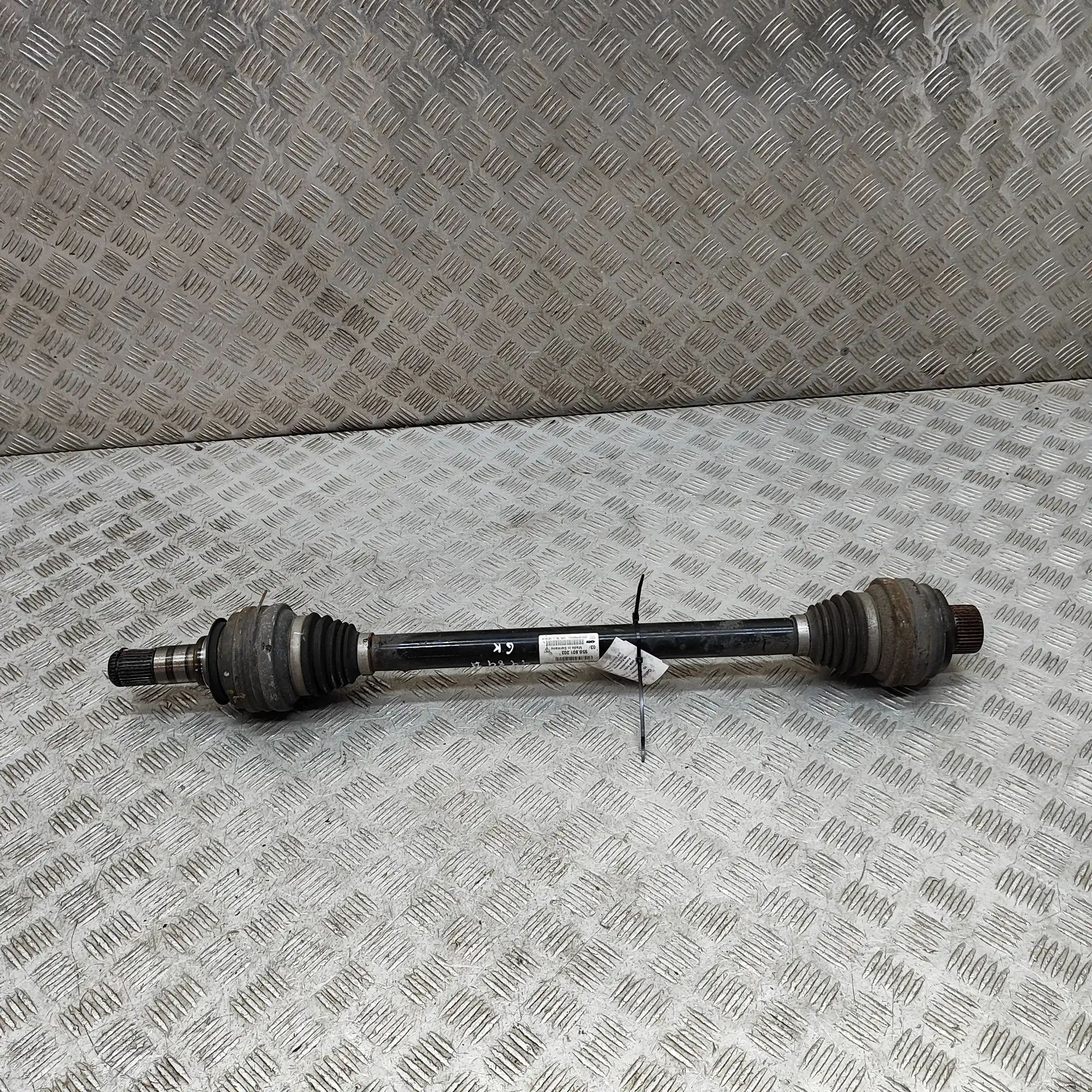 Porsche Macan Rear Left Driveshaft Rear Left Driveshaft — PORSCHE MACAN (95B) (201...