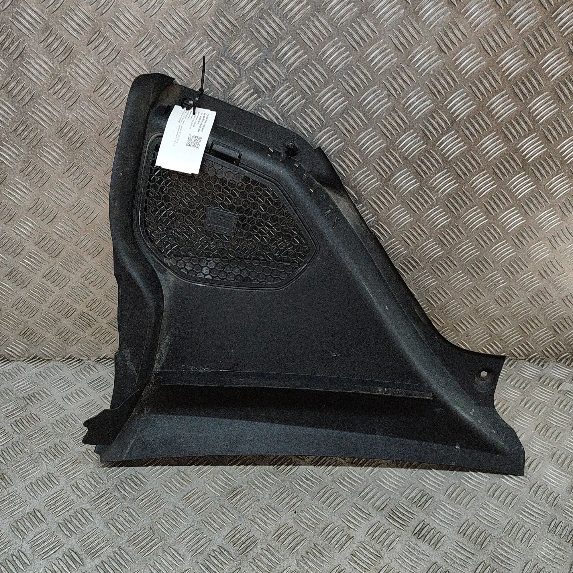 Mercedes-Benz GLC (X253) Front Wiper Cowl Trim