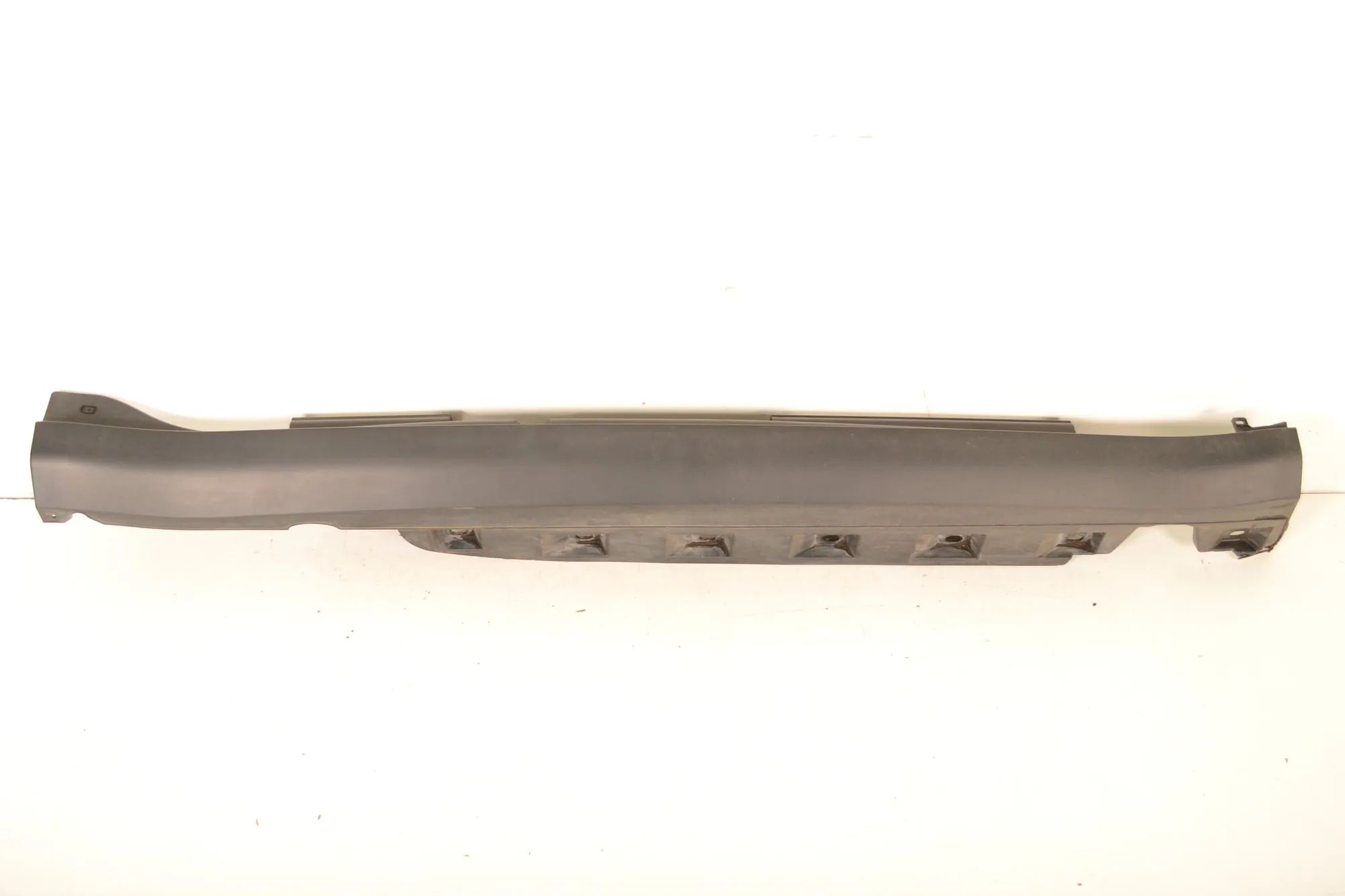 Mini Countryman, Paceman (R60 / R61) Right Side Plastic Sideskirt Cover Right Side Plastic Sideskirt Cover — MINI COUNT...