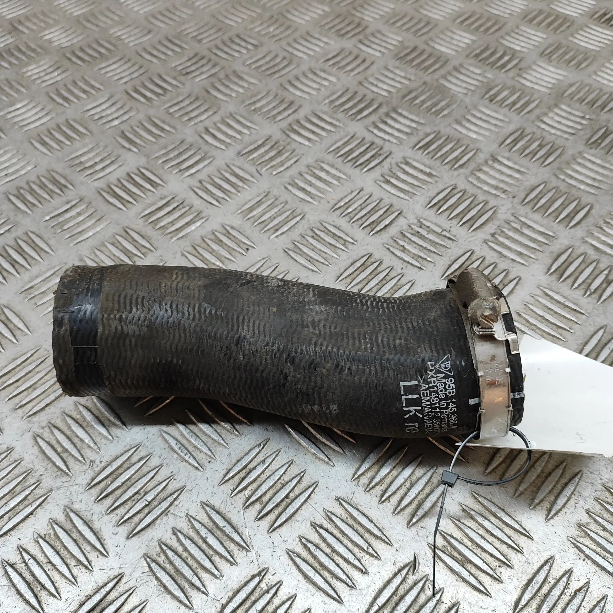Porsche Macan Intercooler Hose Pipe Intercooler Hose Pipe — PORSCHE MACAN (95B) (20...