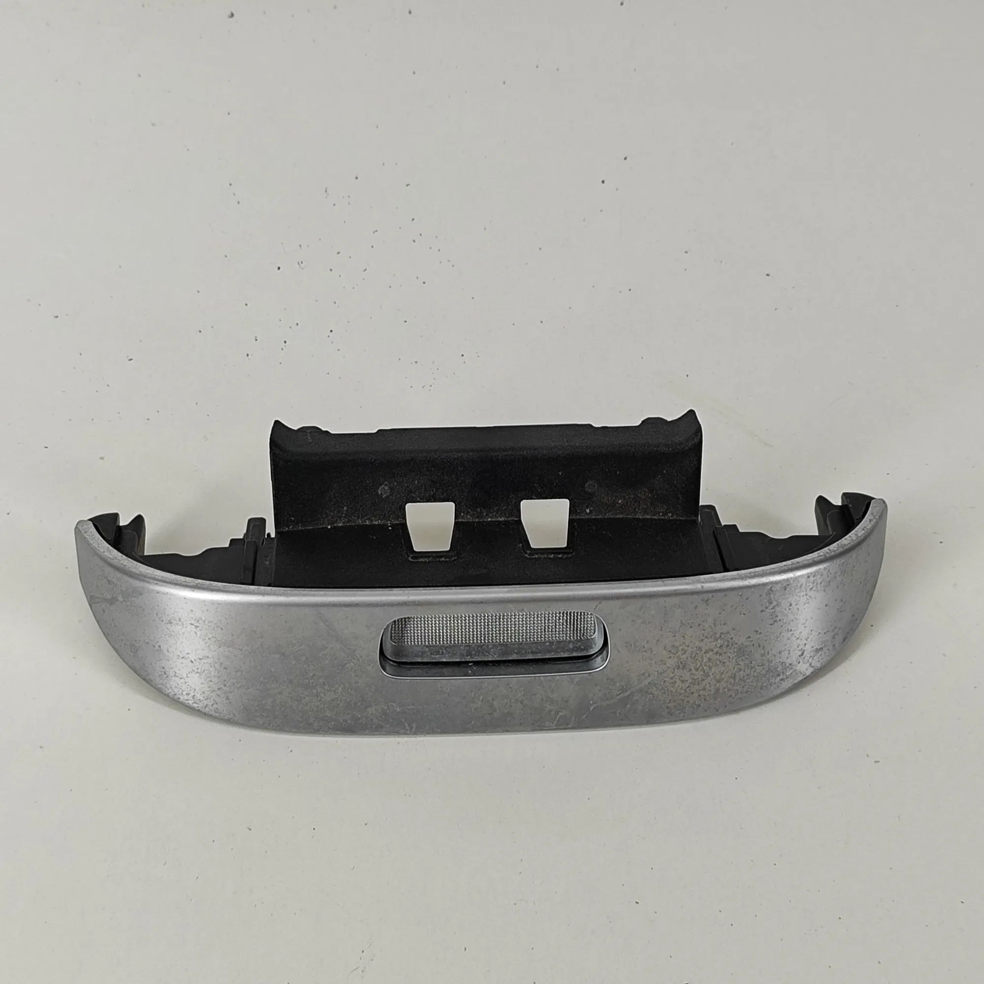 Mercedes-Benz GLC (X253) Centre console trim