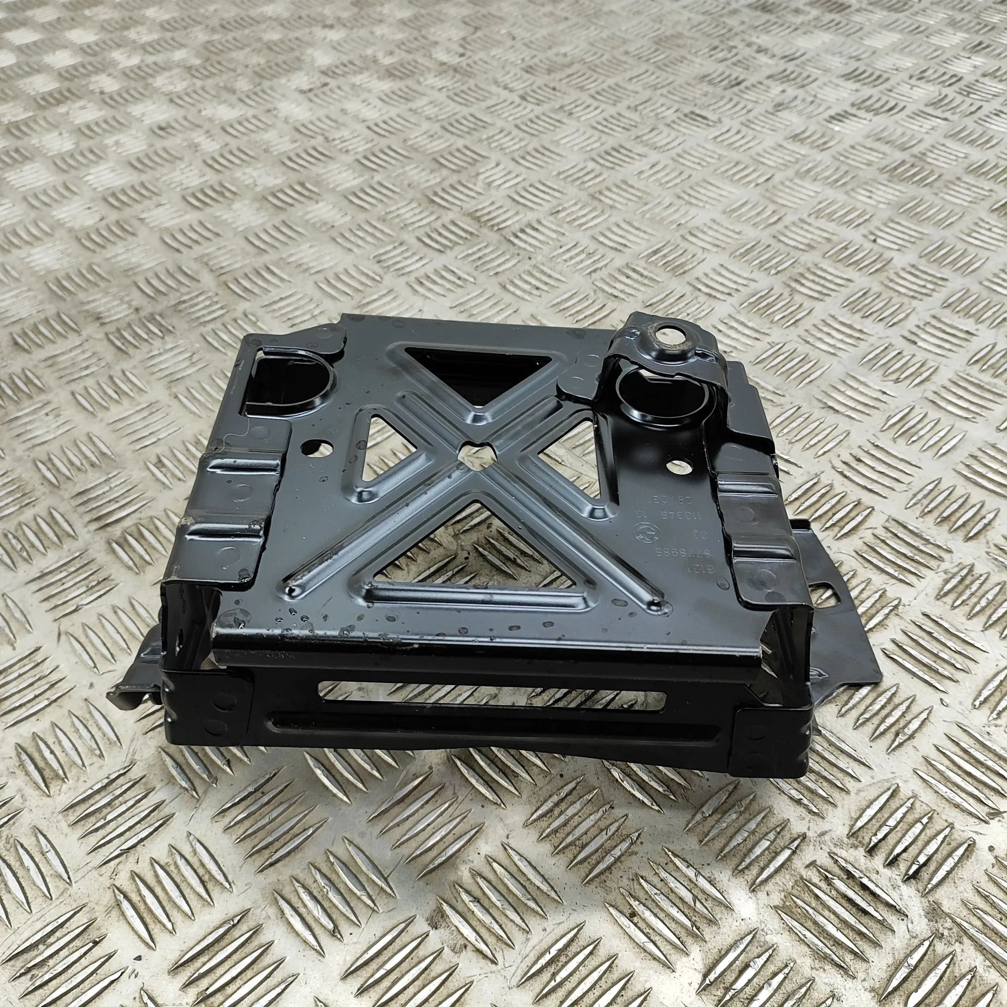 BMW i4 (G26) Battery Holder Battery Holder — BMW I4 (G26) (2022-...) — 8778...