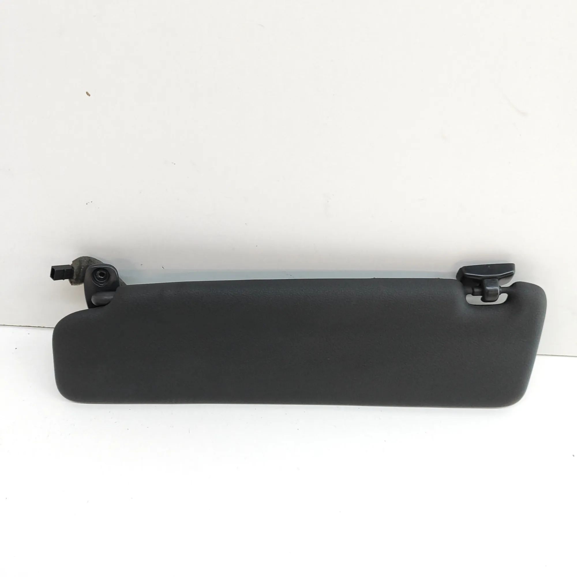Audi A5 (B8) Sun visor — right Sun visor — right — AUDI A5 (Cabrio 8F7) (2009-...