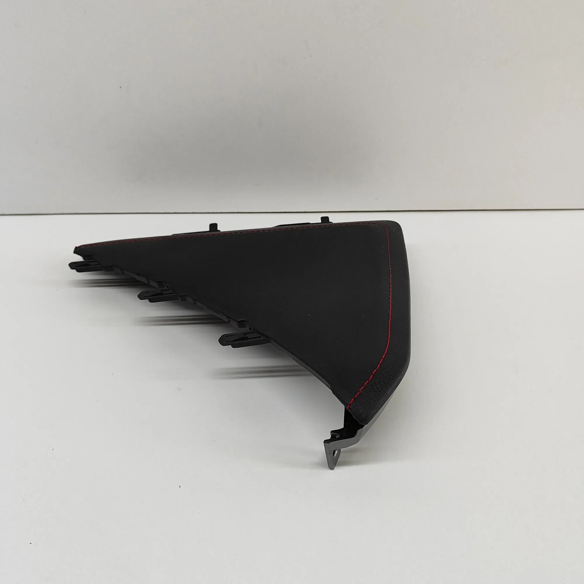 Toyota GT86 Centre console trim Centre console trim — TOYOTA GT (86 Coupe ZN6_)...