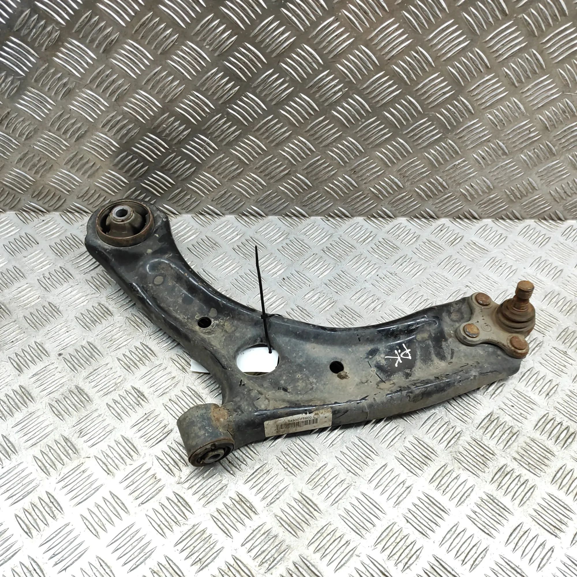 Kia Sportage Front Left Lower Control Arm Front Left Lower Control Arm — KIA SPORTAGE (QL...