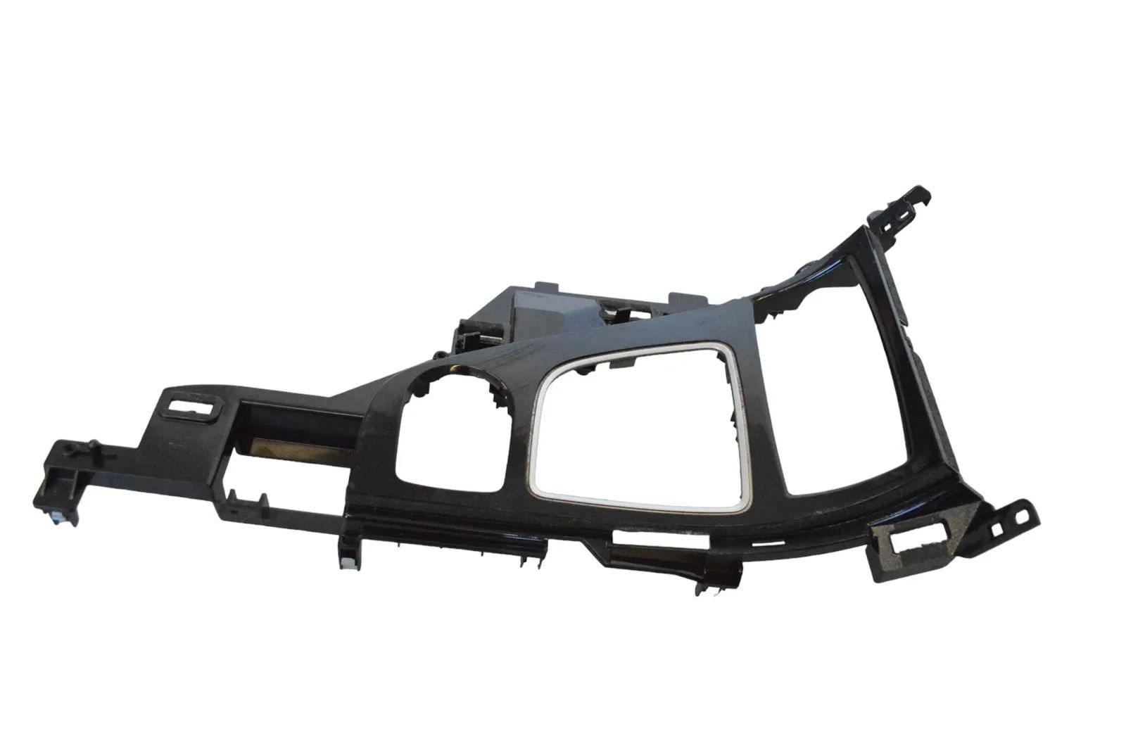 Infiniti Q50 Centre console trim Centre console trim — INFINITI Q50 (2013-...) —...