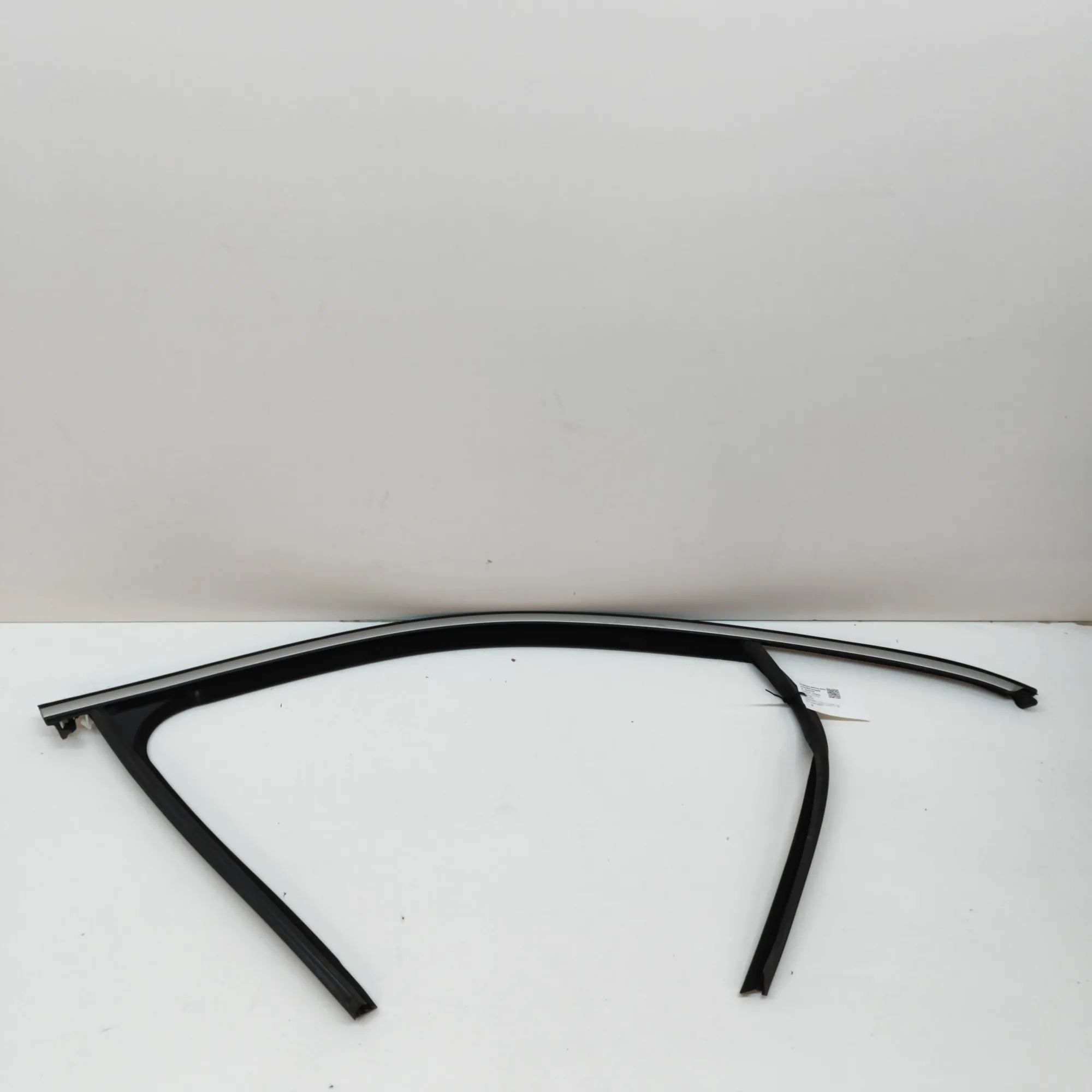 Porsche Cayenne Upper door trim strip — front right
