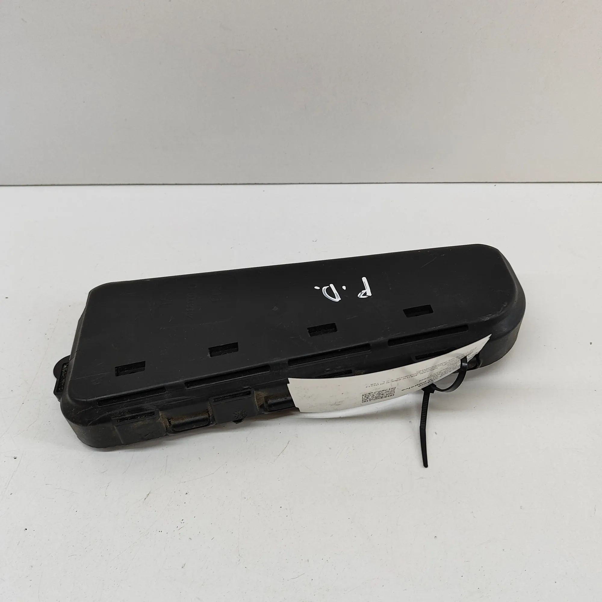 Nissan Pathfinder (R51) Seat airbag (SRS) — front right Seat airbag (SRS) — front right — NISSAN PATHFI...