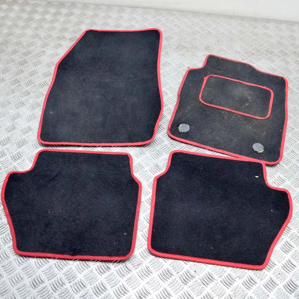 Ford Fiesta Floor Mat Set Floor mat set — FORD FIESTA (VI) (2008-...)

Ge...