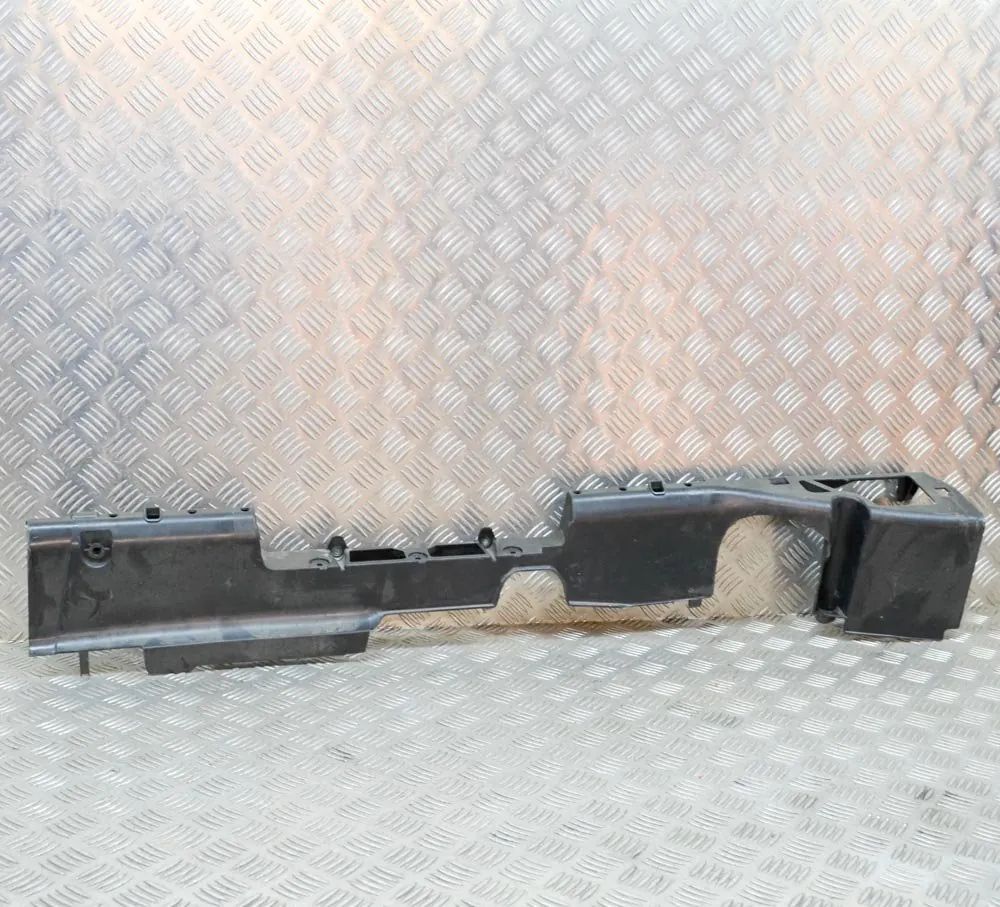 Porsche 911 (997) Side skirt bracket