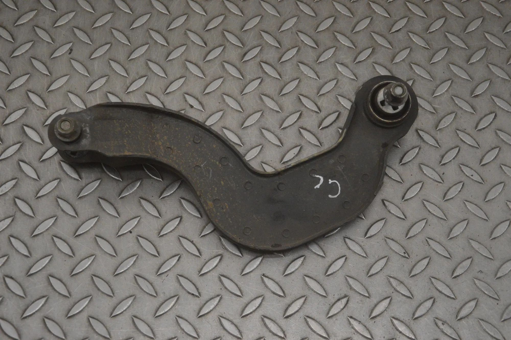 Mercedes-Benz CLA (C118) Control arm — rear left Control arm — rear left — MERCEDES BENZ CLA (Co...