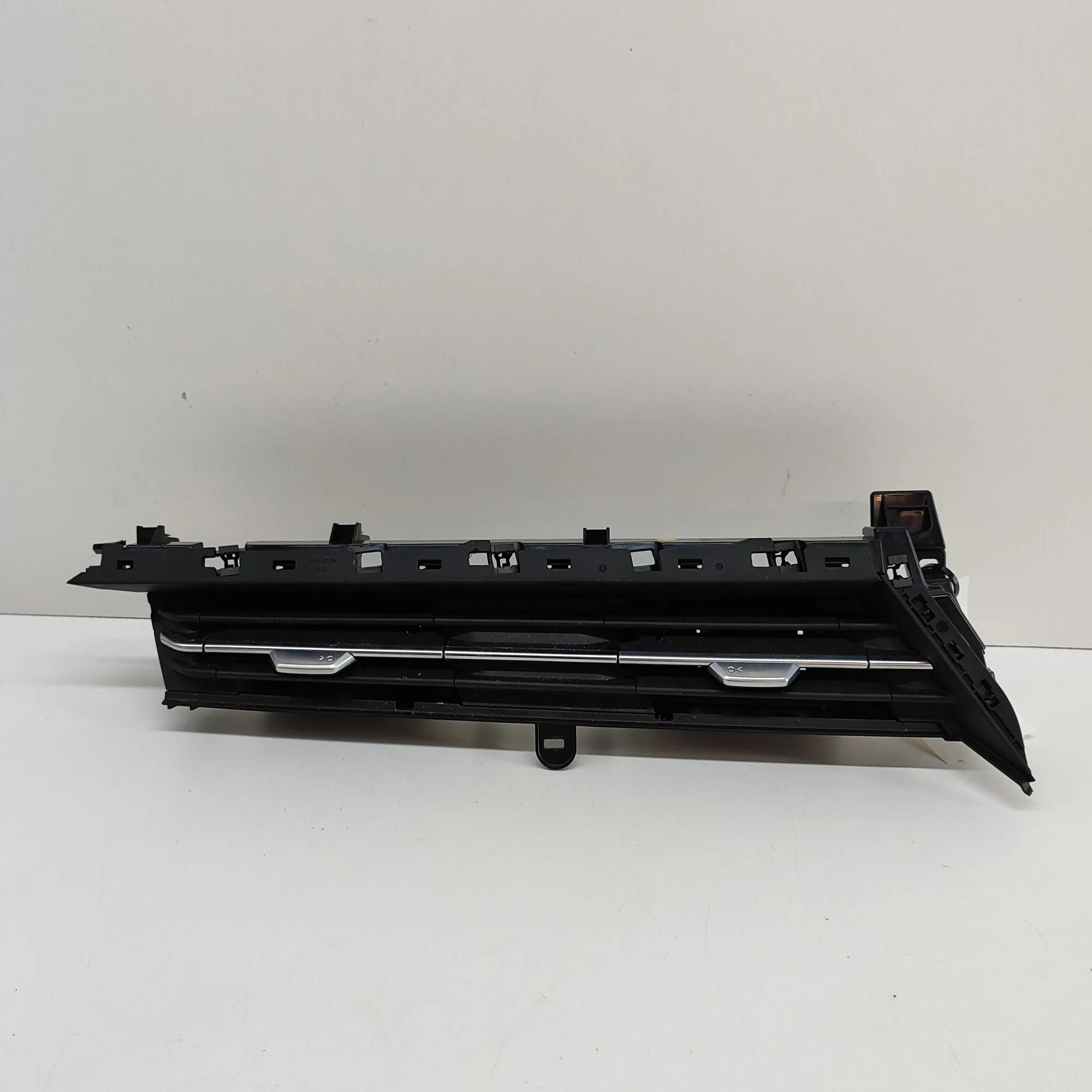Audi Q4 e-tron Dashboard Air Vents Dashboard Air Vents — AUDI Q4 (SUV F4B) (2020-....