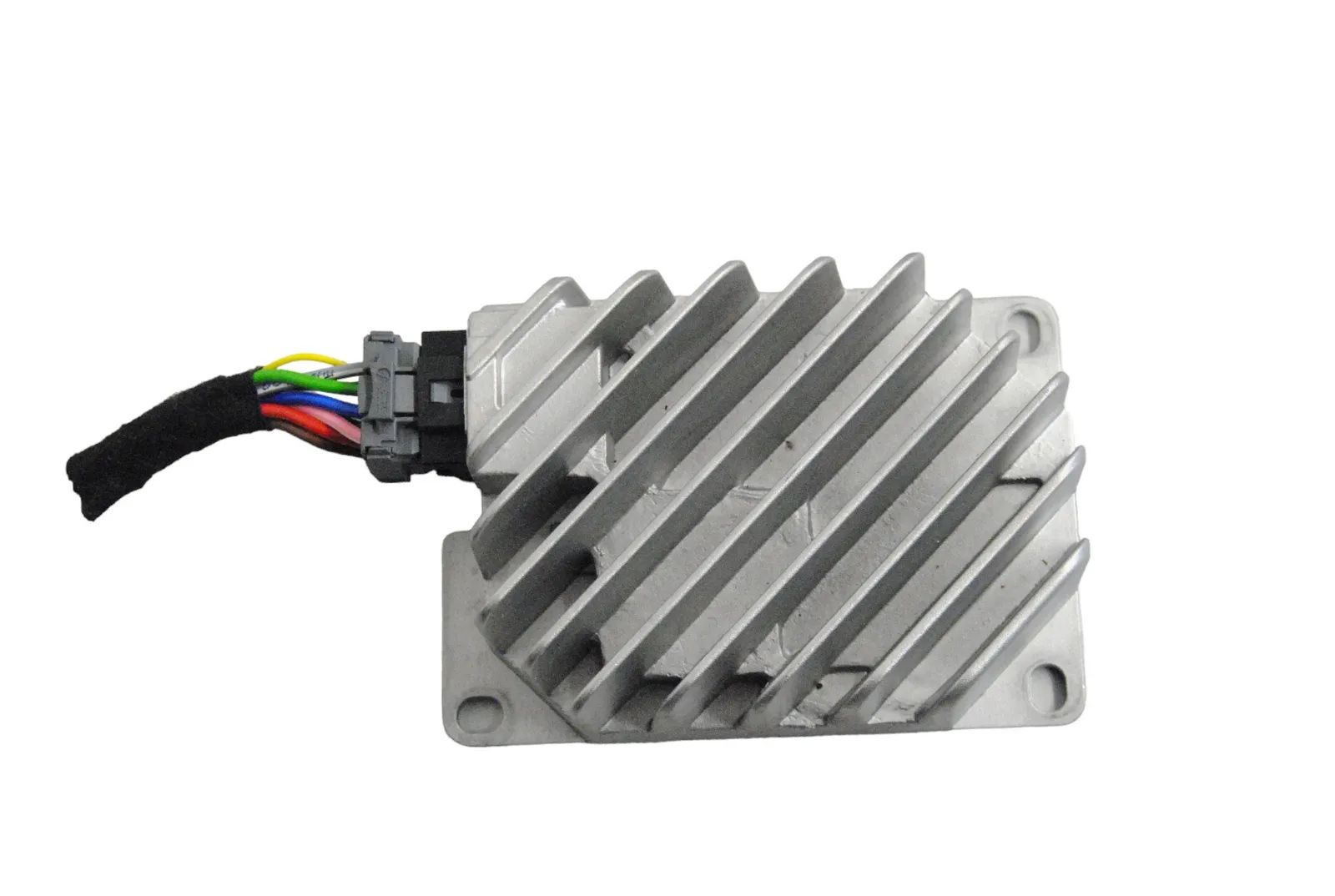 Mercedes-Benz CLA (C118) Sound amplifier Sound amplifier — MERCEDES BENZ CLA (Coupe C118...