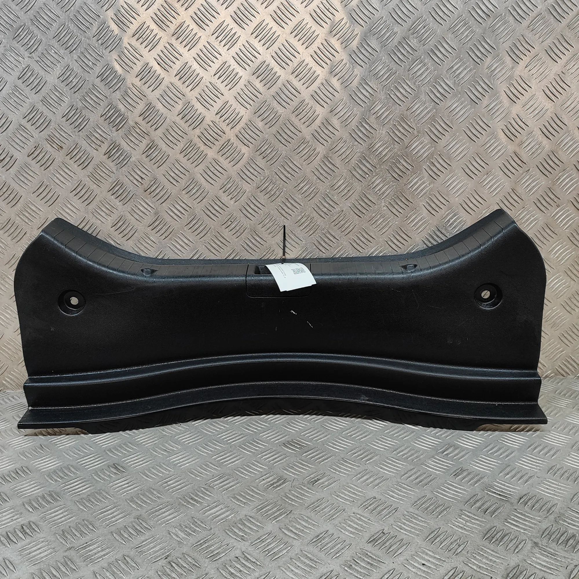 Mercedes-Benz CLA (C117) Trunk Boot Lock Trim Trunk Boot Lock Trim — MERCEDES BENZ CLA (Coupe...