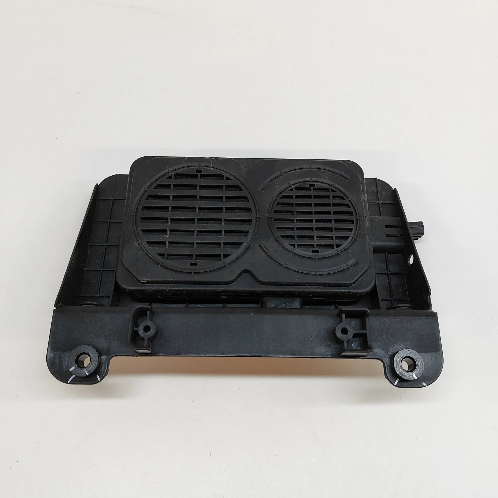 Kia EV6 Engine Sound Control Unit Engine Sound Control Unit — KIA EV6 (CV) (2021-...