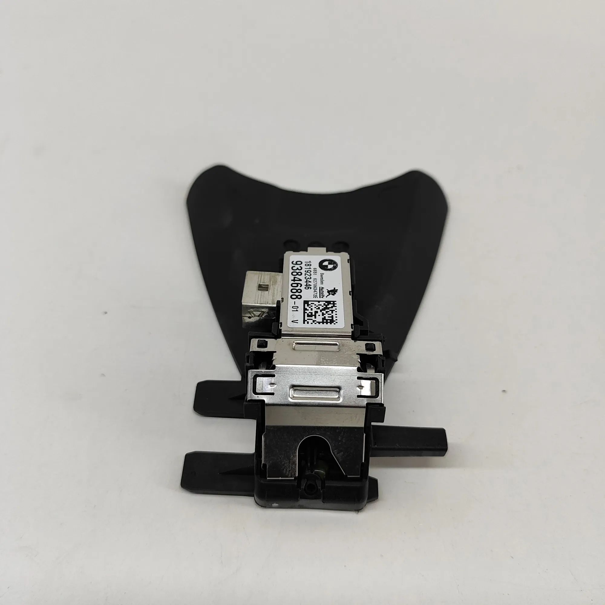 BMW 2 (F22 / F23) Camera — front Camera — front — BMW 2 SERIES (Active Tourer F4...