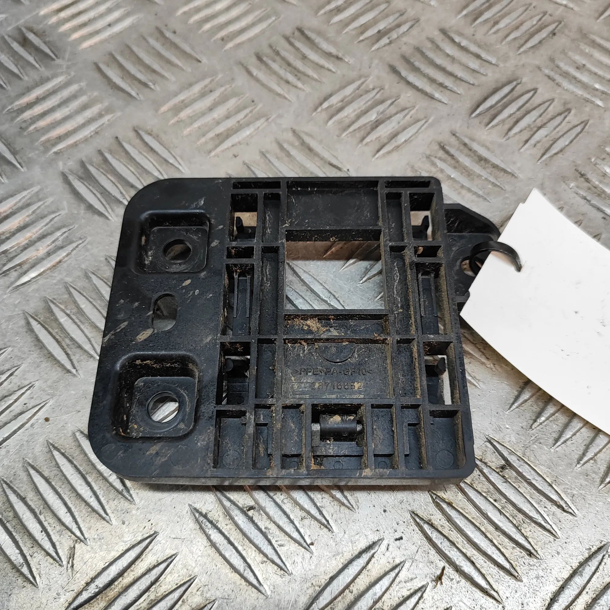 Kia EV6 Bracket Bracket — KIA EV6 (CV) (2021-...) — 28716652

P...