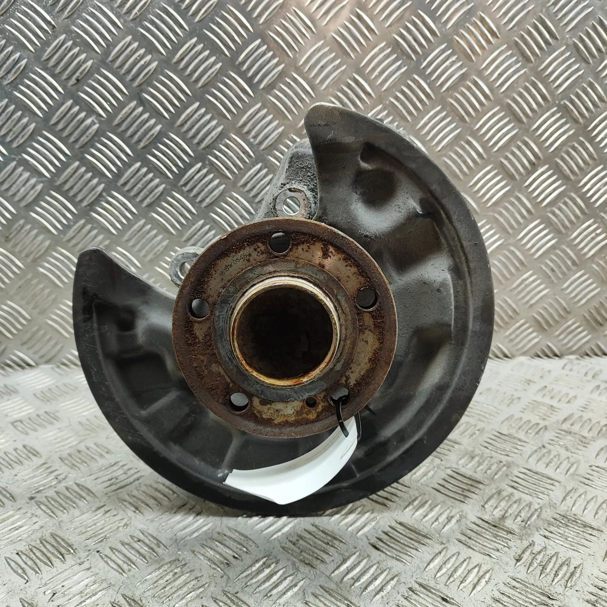 Mercedes-Benz CLA (C117) Rear Left Wheel Hub Spindle Rear Left Wheel Hub Spindle — MERCEDES BENZ CLA...