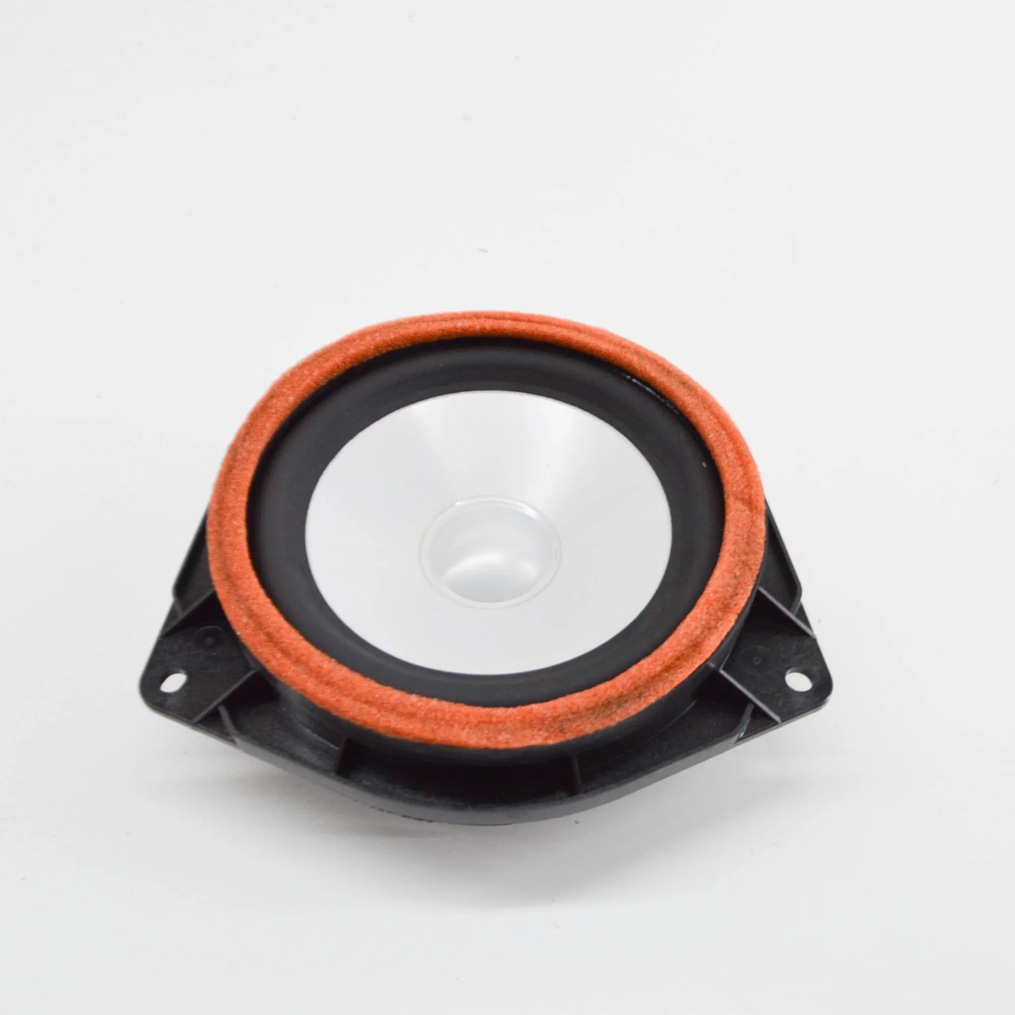 Toyota Land Cruiser 150 Rear Left Door Speaker Rear Left Door Speaker — TOYOTA LAND CRUISER (_...