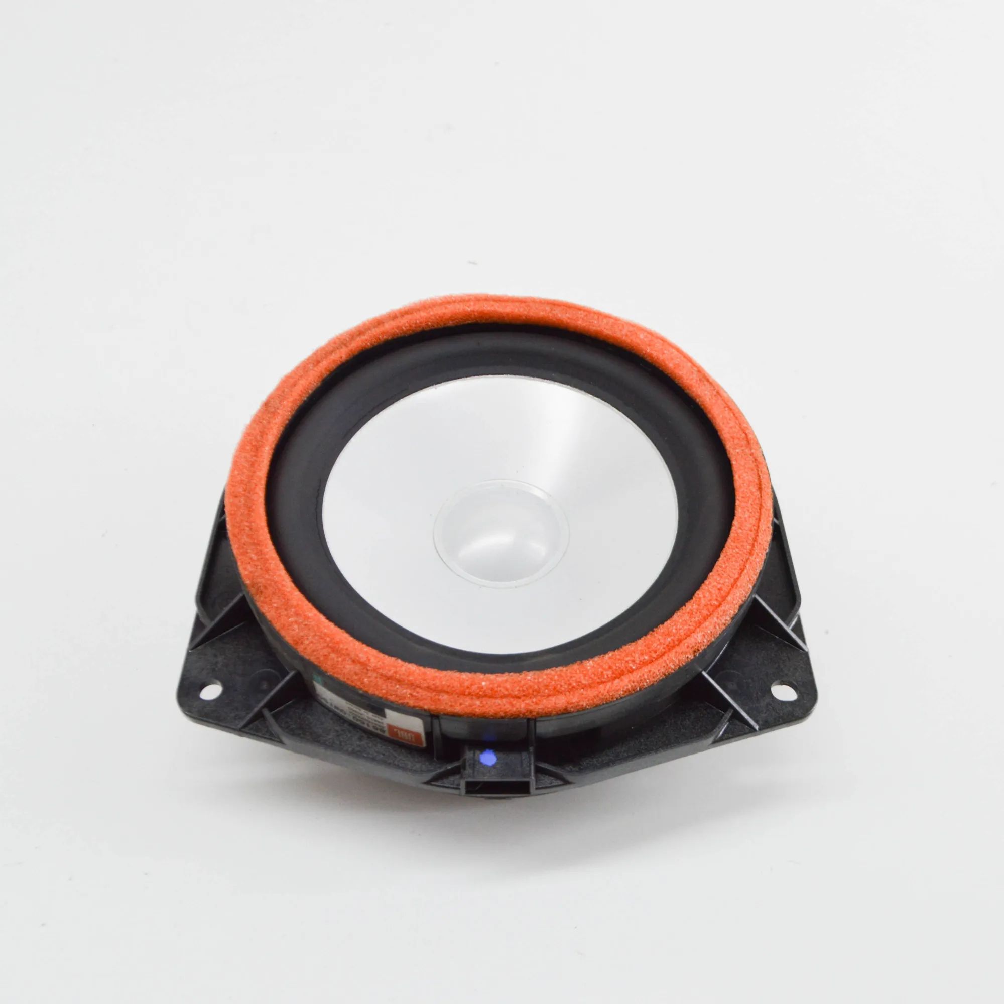 Toyota Land Cruiser 150 Rear Right Door Speaker Rear Right Door Speaker — TOYOTA LAND CRUISER (...