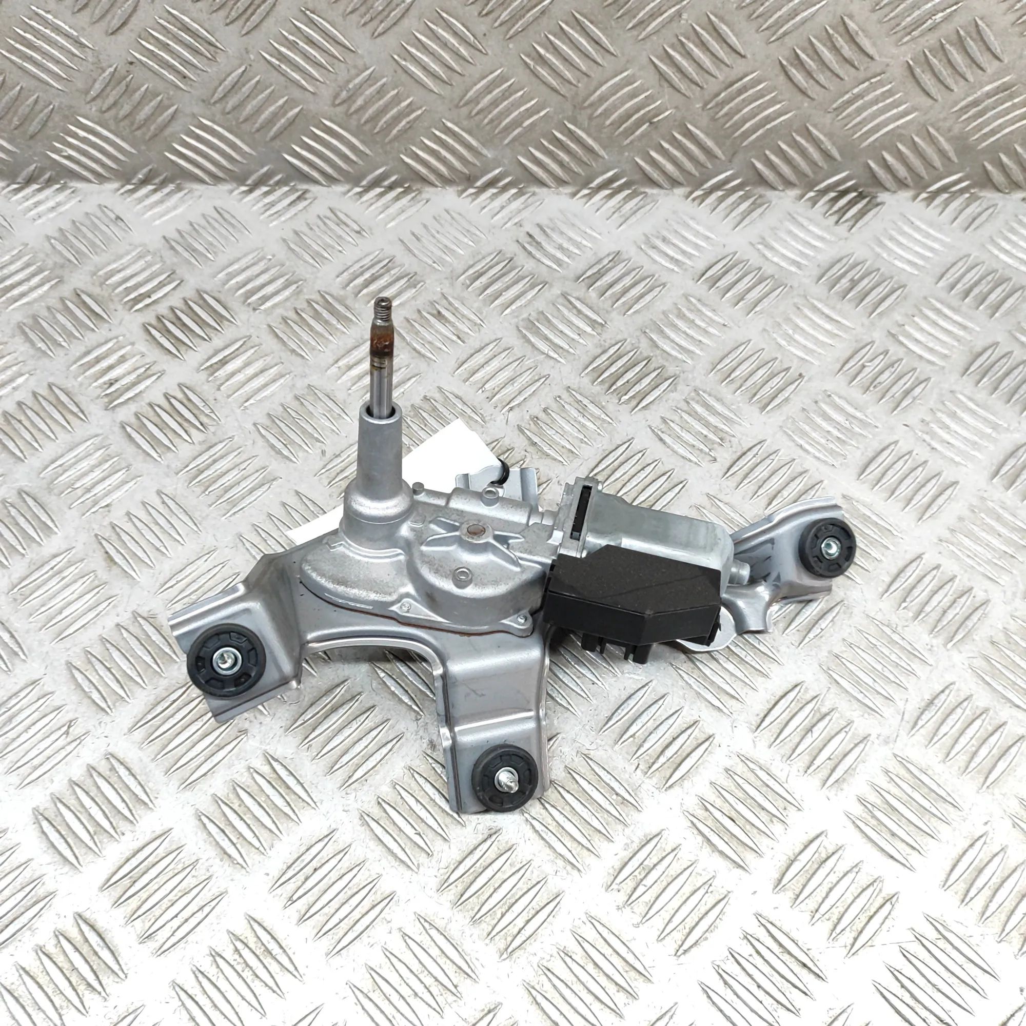 Lexus RX Tailgate wiper motor Tailgate wiper motor — LEXUS RX (_L2_) (2015-.....