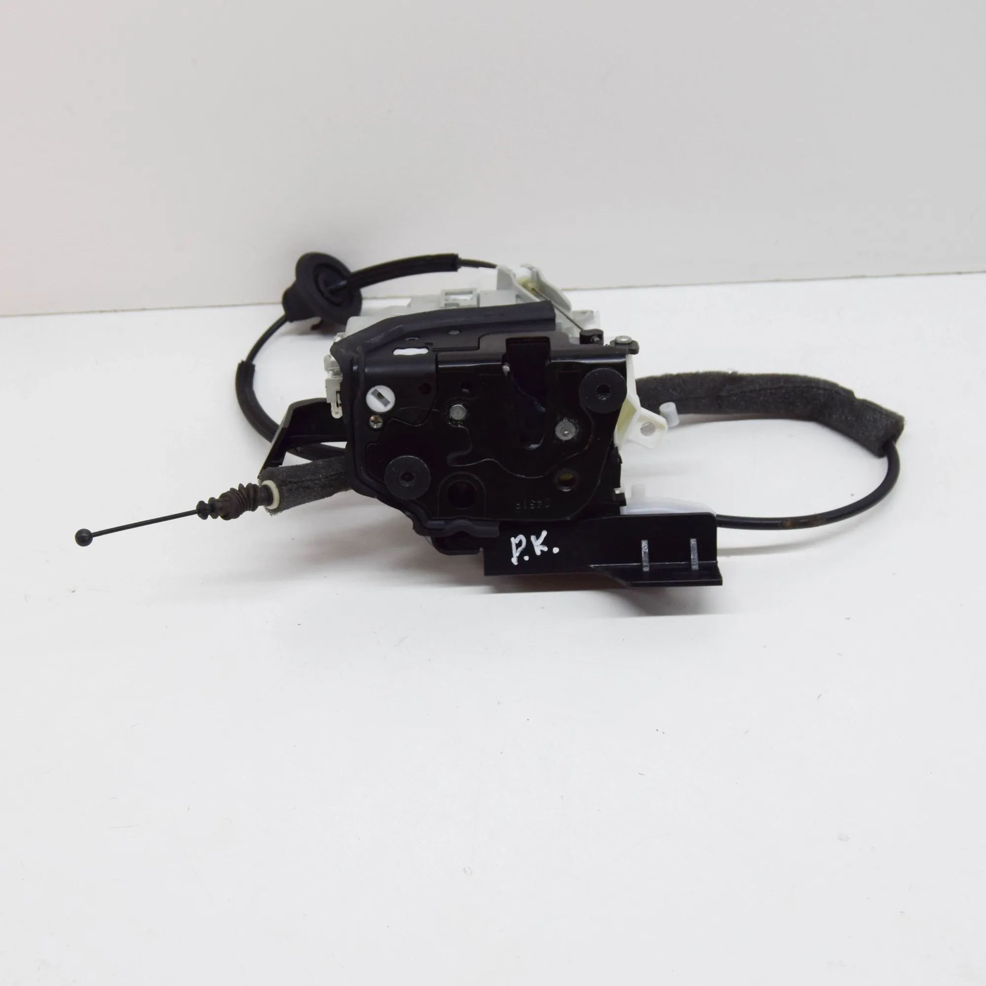 Porsche Panamera Door lock — front left