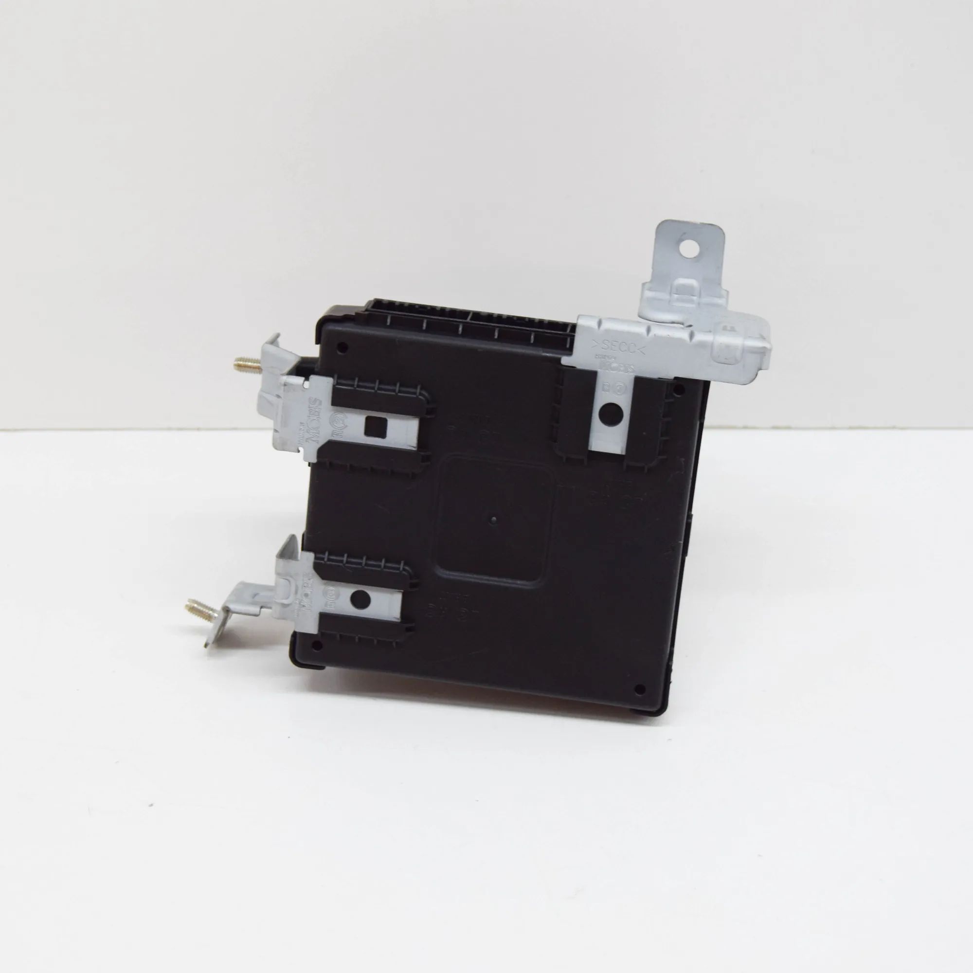 Kia Sportage Comfort Control Unit Comfort Control Unit — KIA SPORTAGE (QL) (2015-...