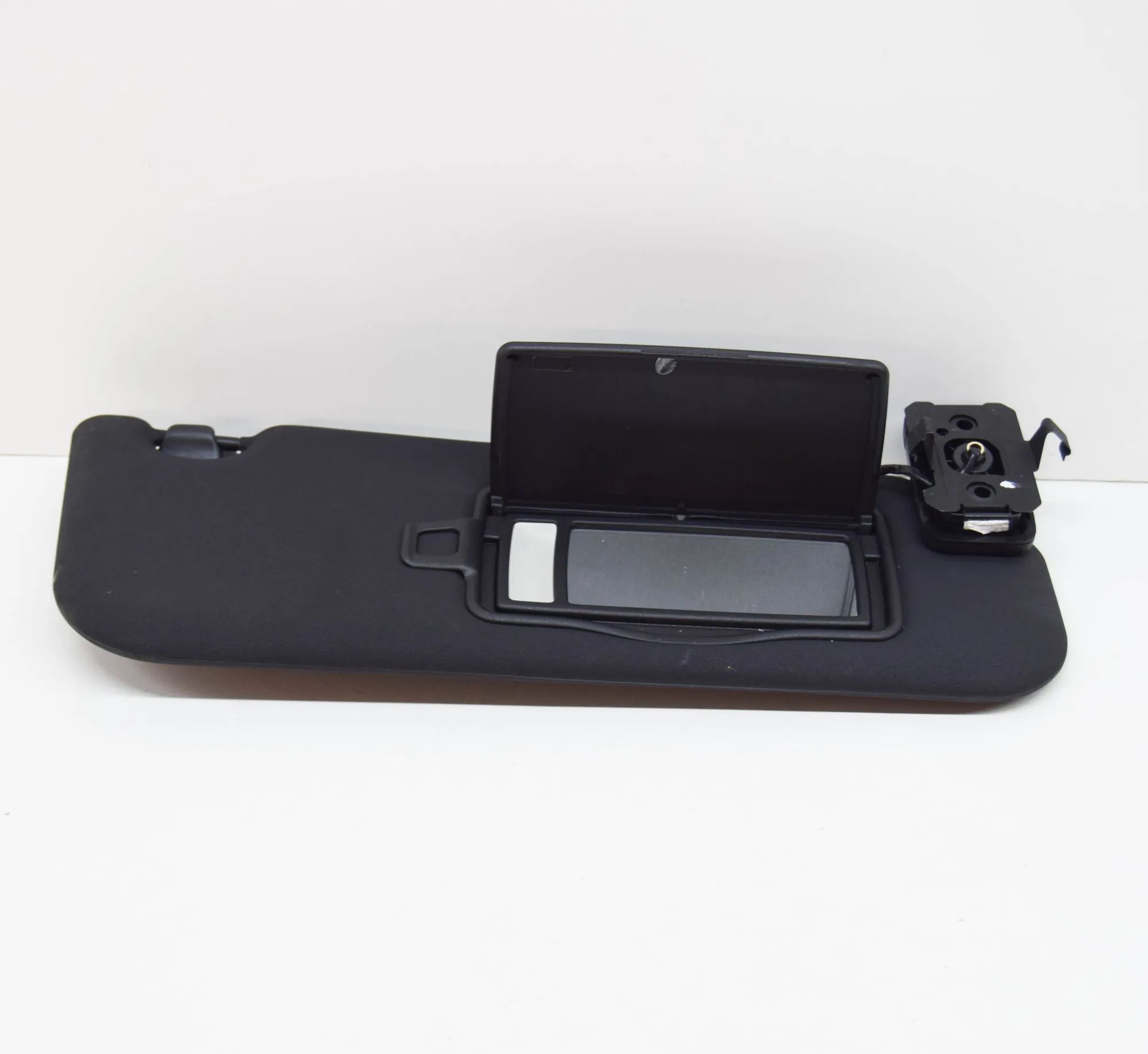 Jaguar E-Pace Sun visor — right Sun visor — right — JAGUAR E-PACE (X540) (2017-...