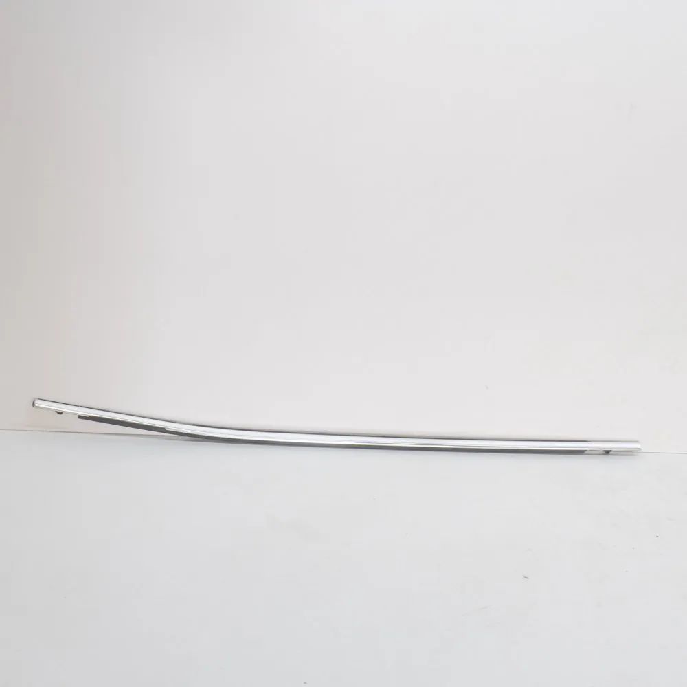 Jaguar I-Pace Door window strip — front left