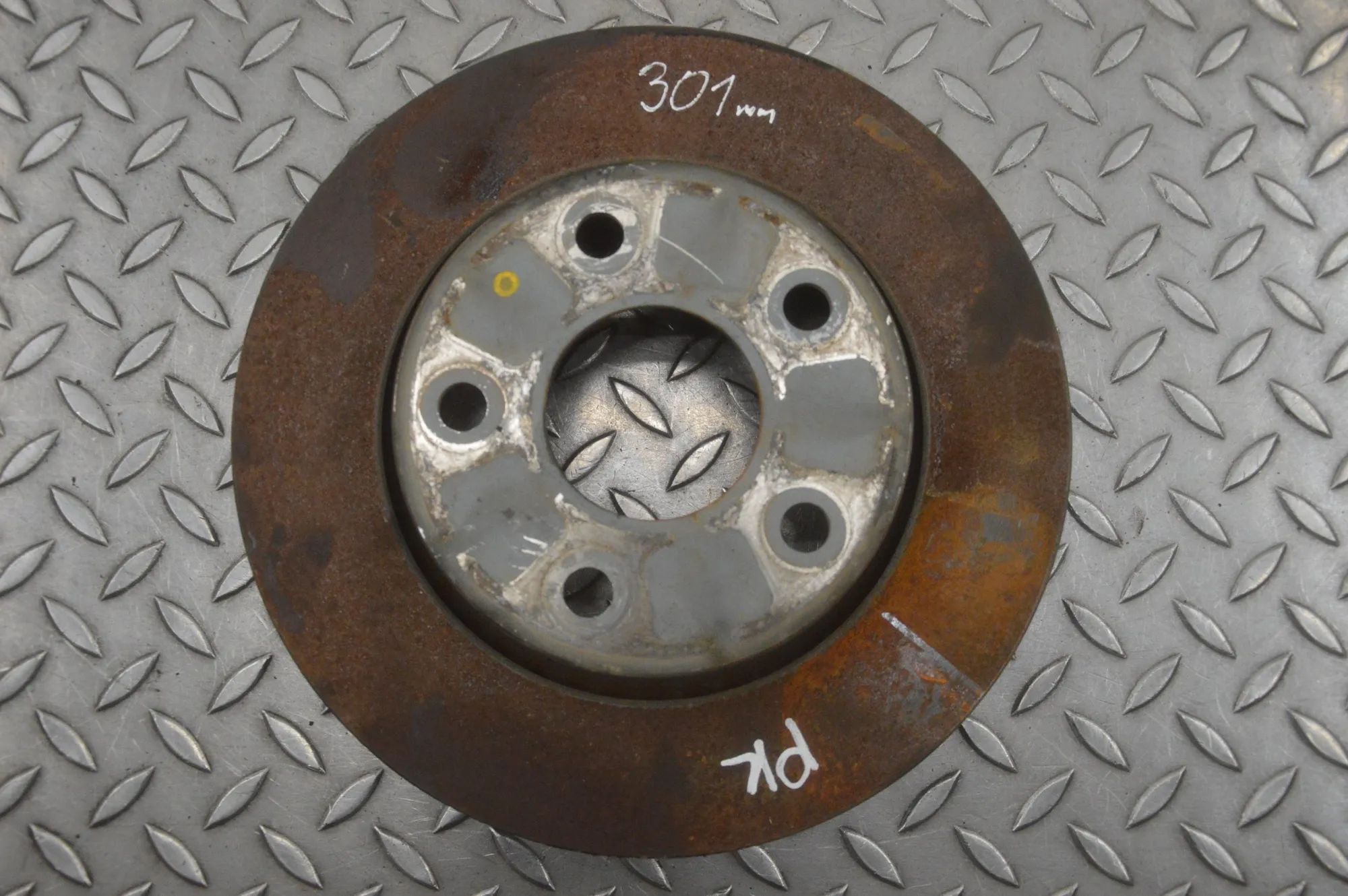 Jeep Wrangler (JK) Front Left Brake Disc Front Left Brake Disc — JEEP WRANGLER (III JK) ...