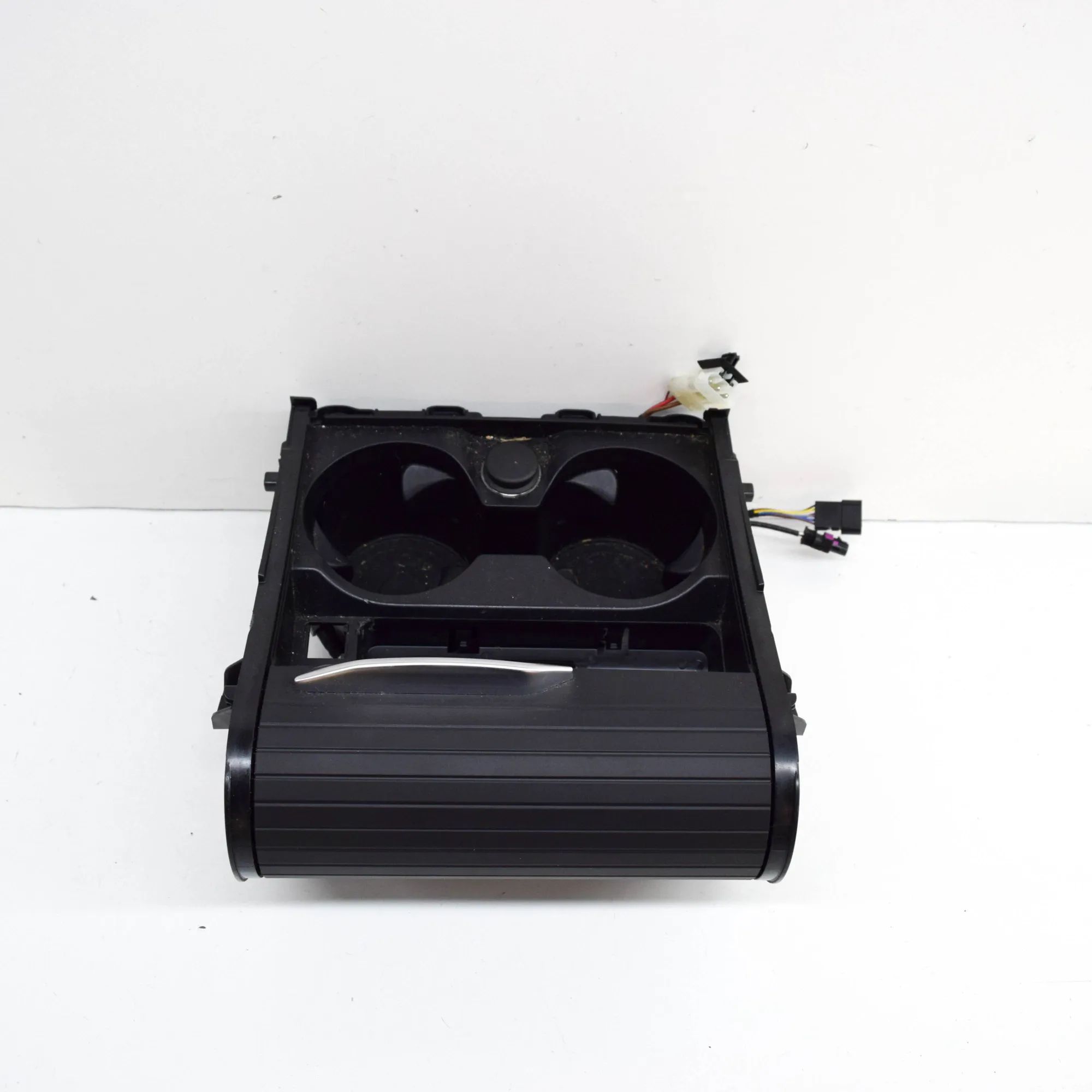 BMW X3 / iX3 (G01) Cup holder Cup holder — BMW X3 (G01, F97) (2017-...) — 939...