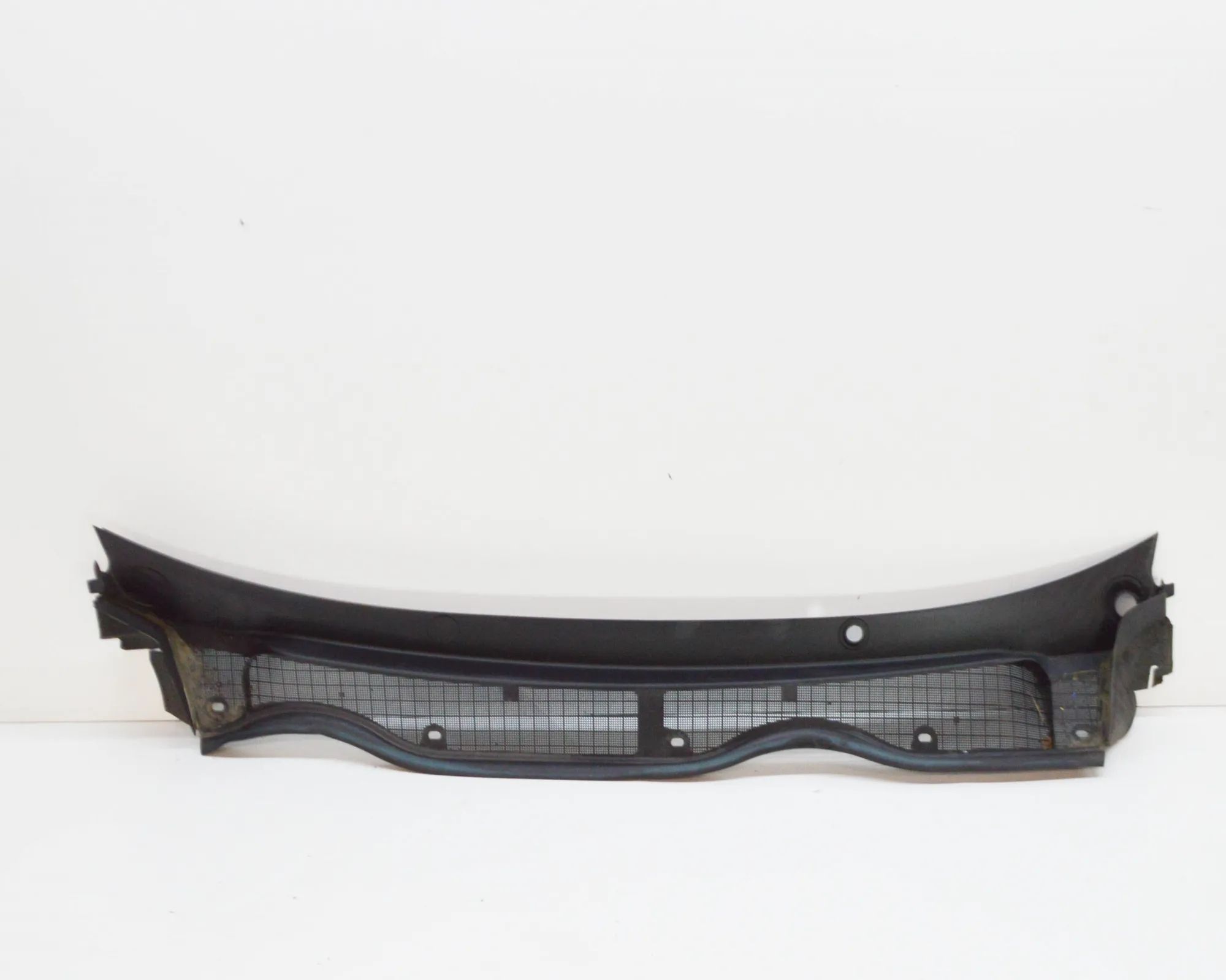 Ford Fiesta Front Wiper Cowl Trim Front Wiper Cowl Trim — FORD FIESTA (VII) (2017...