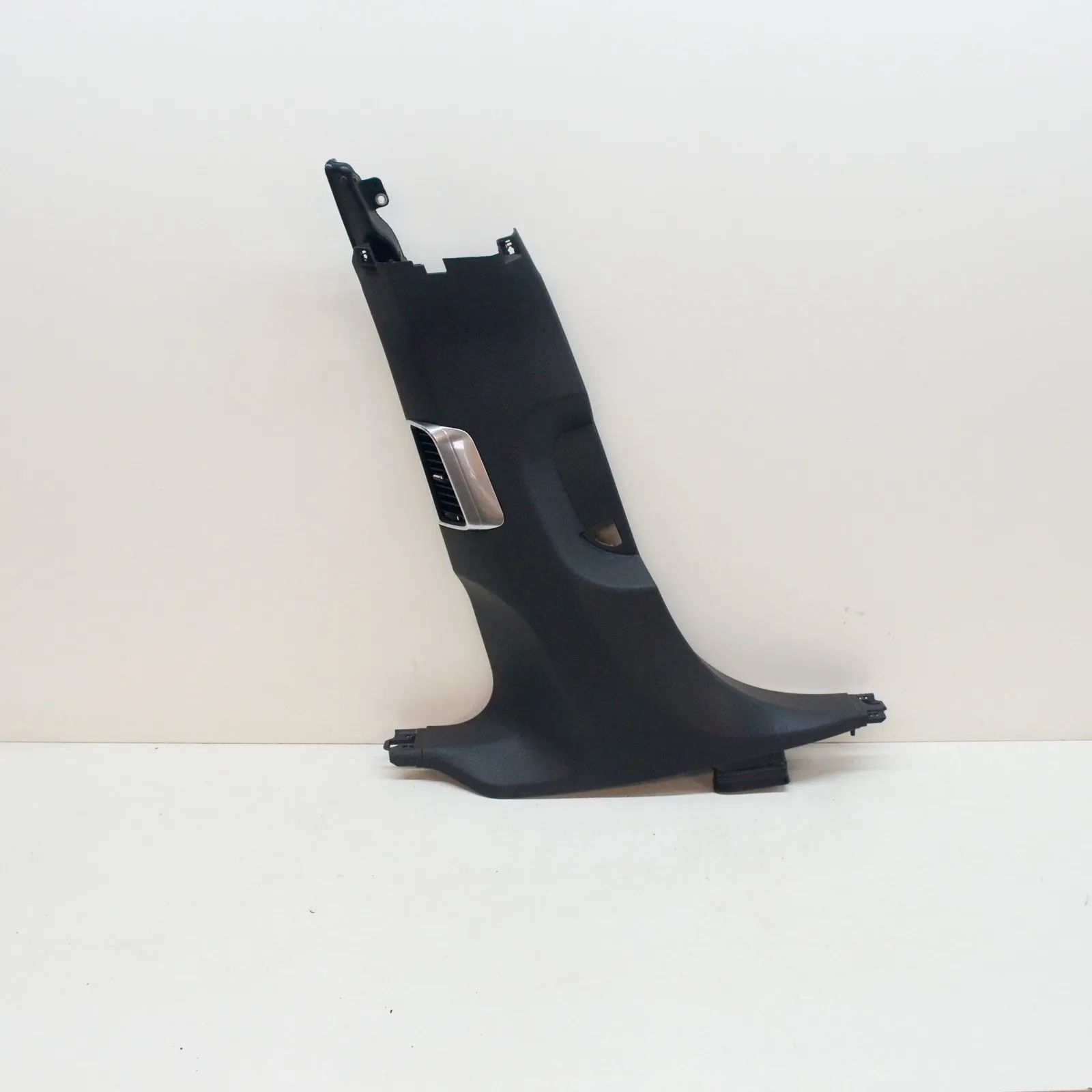 Porsche Panamera B-pillar trim — left