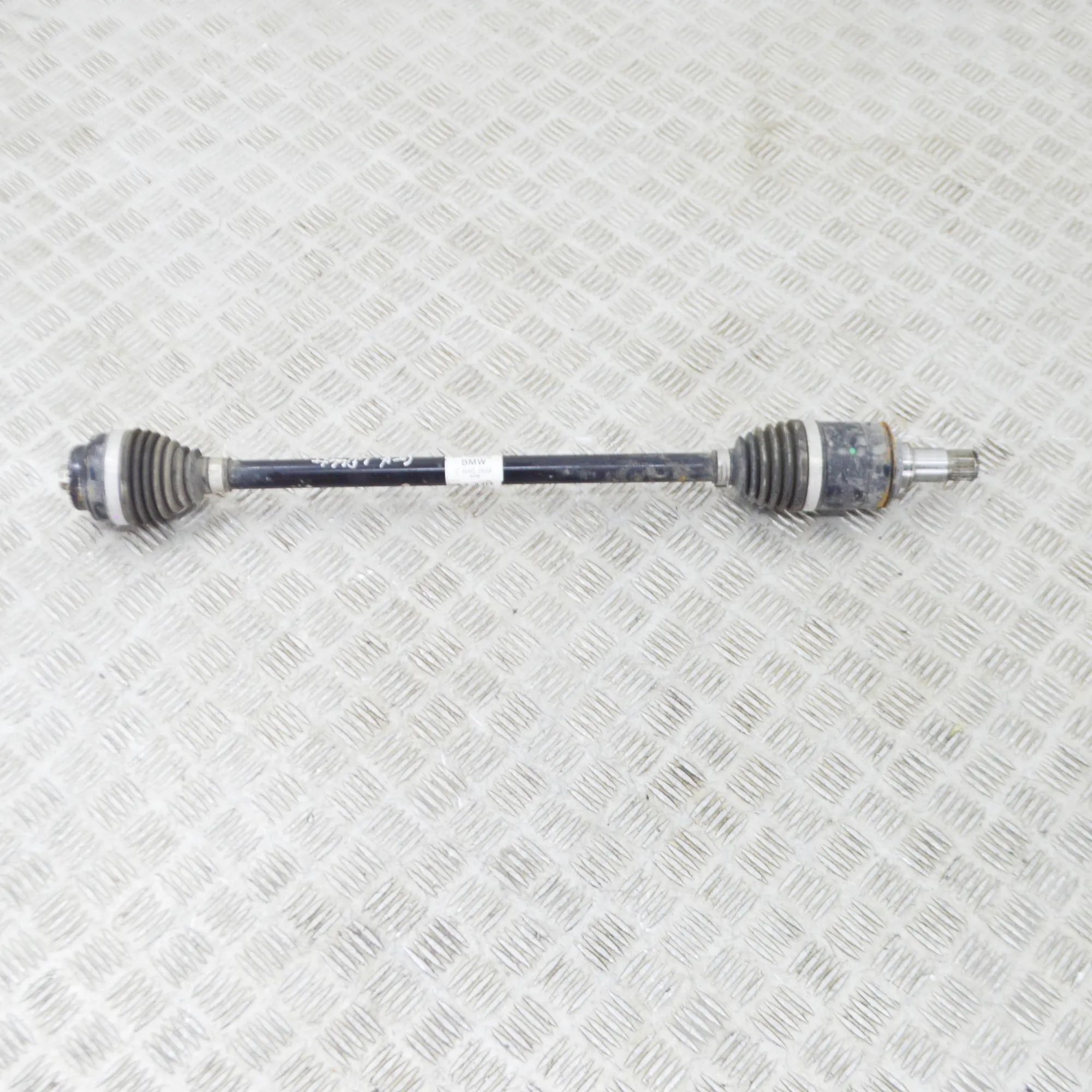 BMW 2 (F22 / F23) Rear Left Driveshaft Rear Left Driveshaft — BMW 2 SERIES (Active Tou...